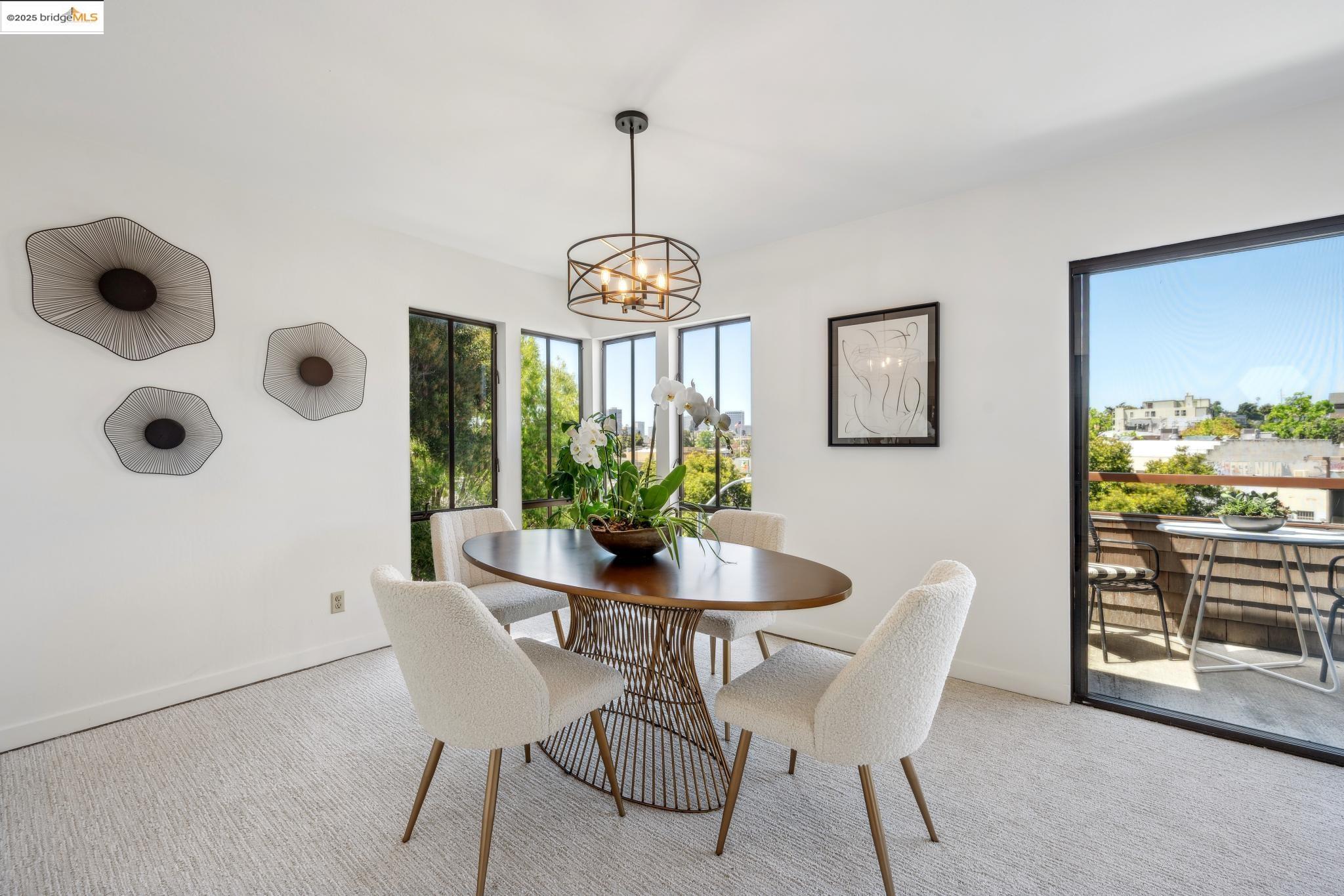Detail Gallery Image 20 of 56 For 742 Wesley Way 3e,  Oakland,  CA 94610 - 2 Beds | 2 Baths