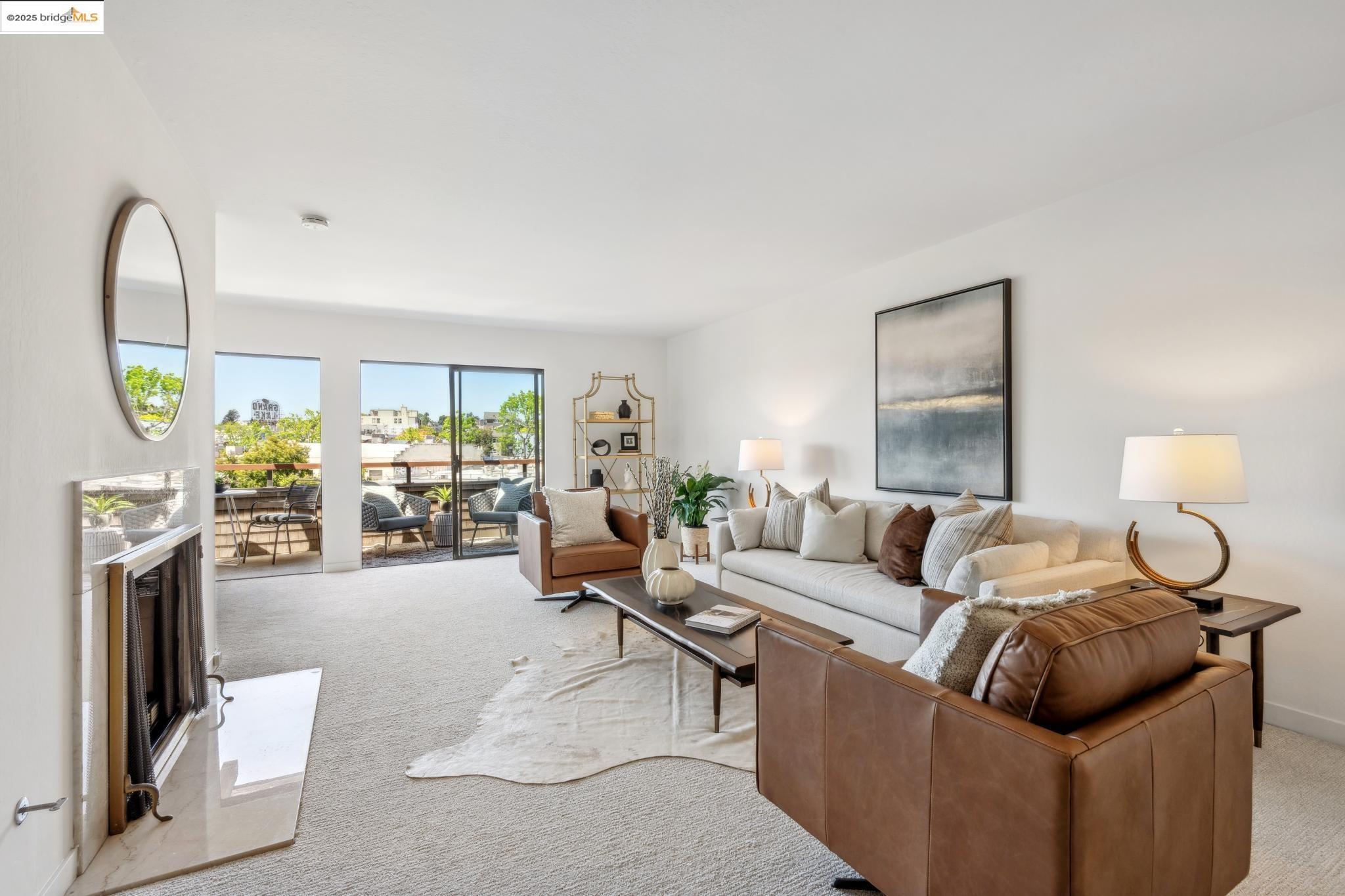 Detail Gallery Image 8 of 56 For 742 Wesley Way 3e,  Oakland,  CA 94610 - 2 Beds | 2 Baths