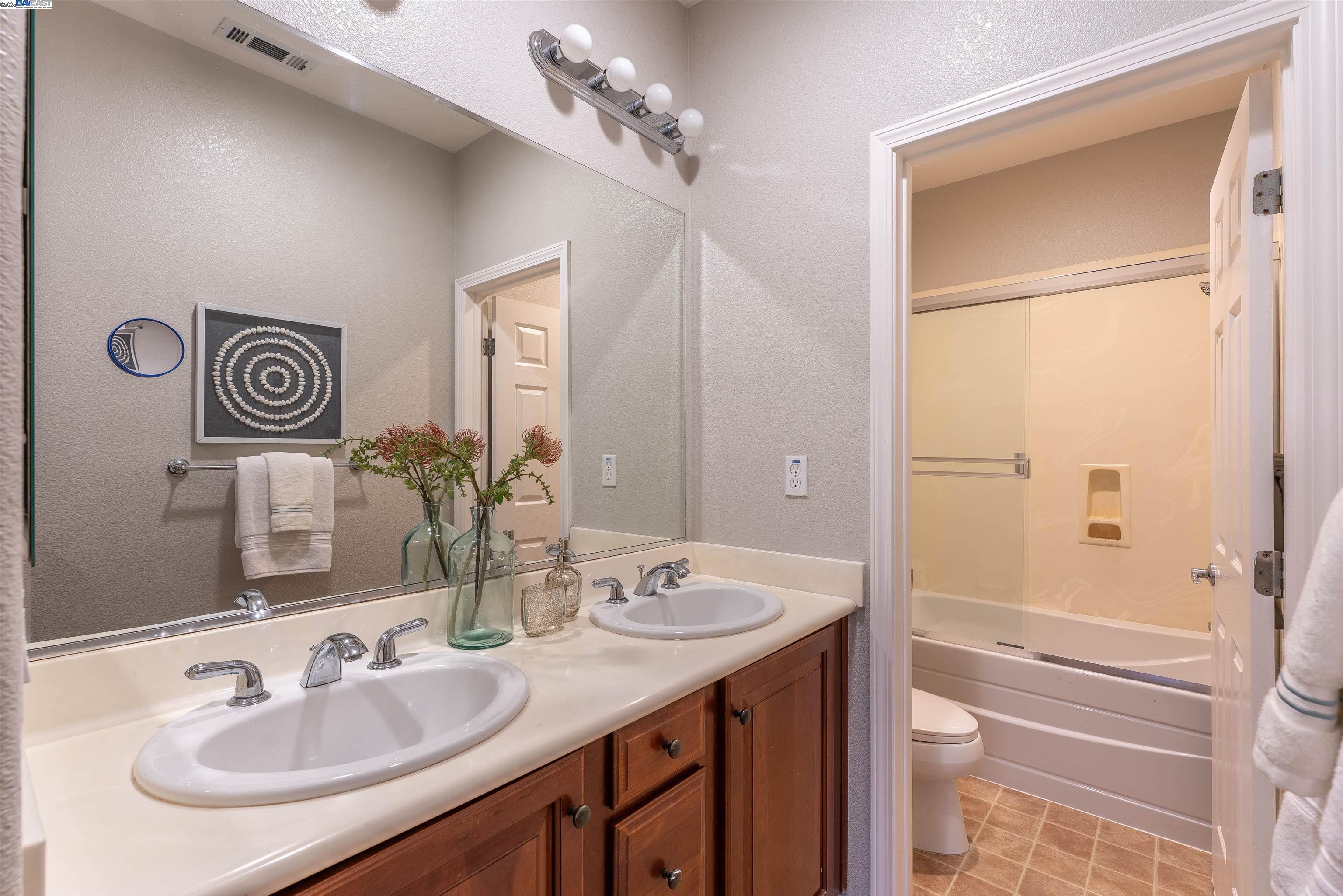 Photo #18: 41095405 Listing: Photo #18