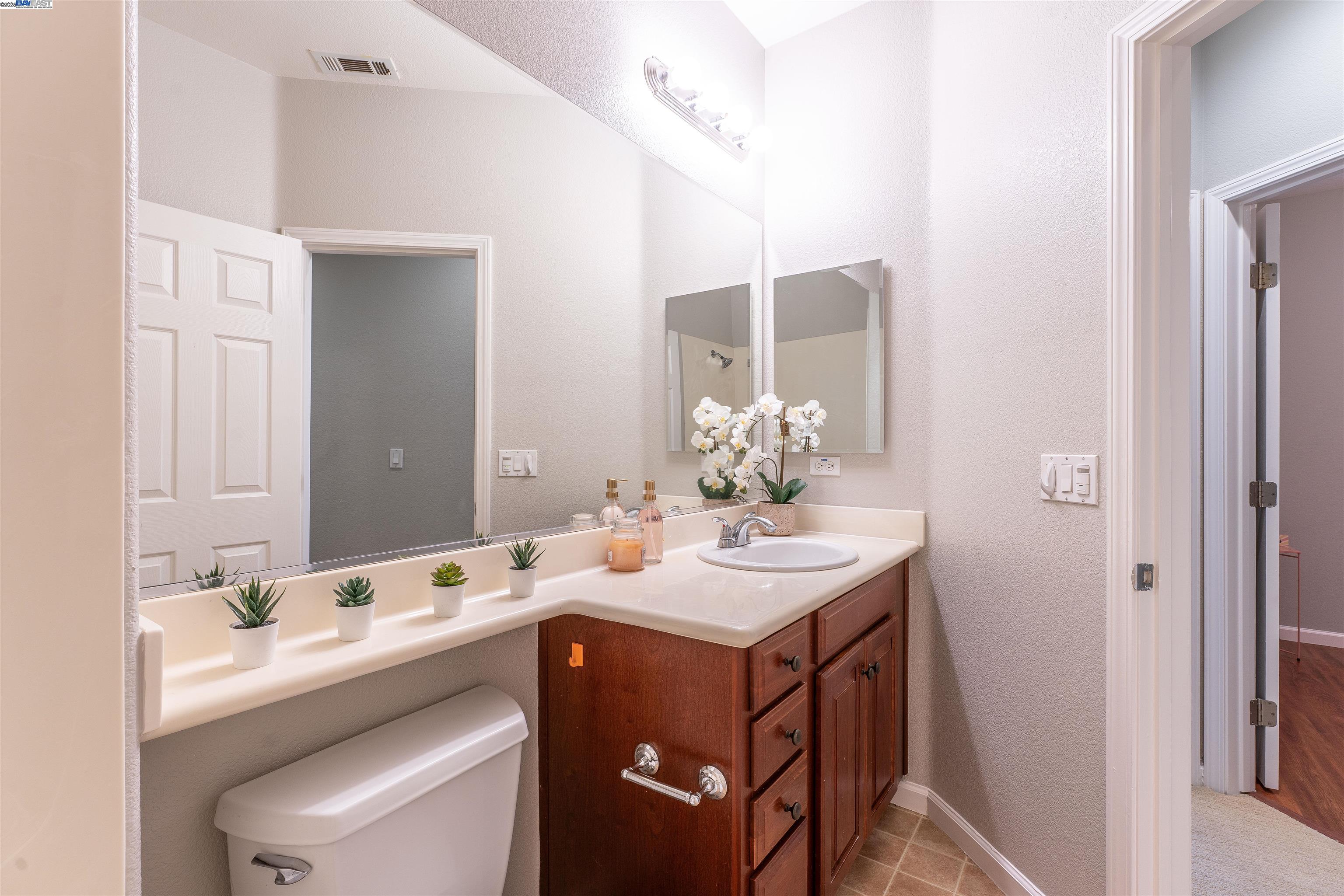 Detail Gallery Image 28 of 35 For 1070 Tourmaline Ter, Union City,  CA 94587 - 3 Beds | 2/1 Baths
