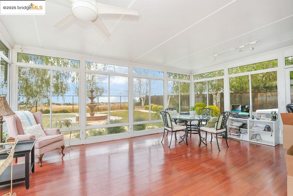 Detail Gallery Image 22 of 51 For 3103 Ursus Court, Antioch,  CA 94531-9352 - 5 Beds | 3/1 Baths