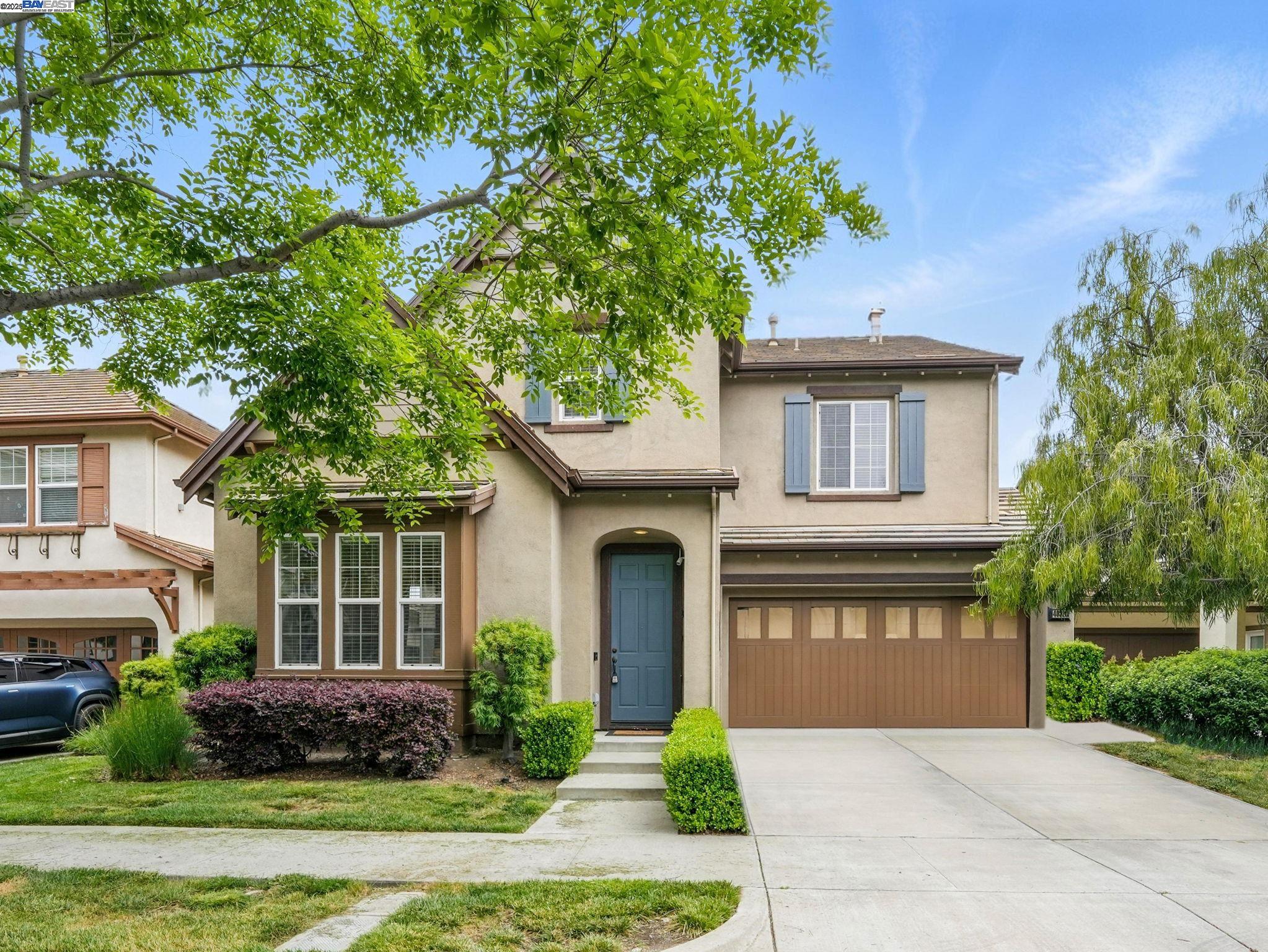 Detail Gallery Image 1 of 1 For 40320 Vivaldi Rose Cmn, Fremont,  CA 94538 - 4 Beds | 3 Baths