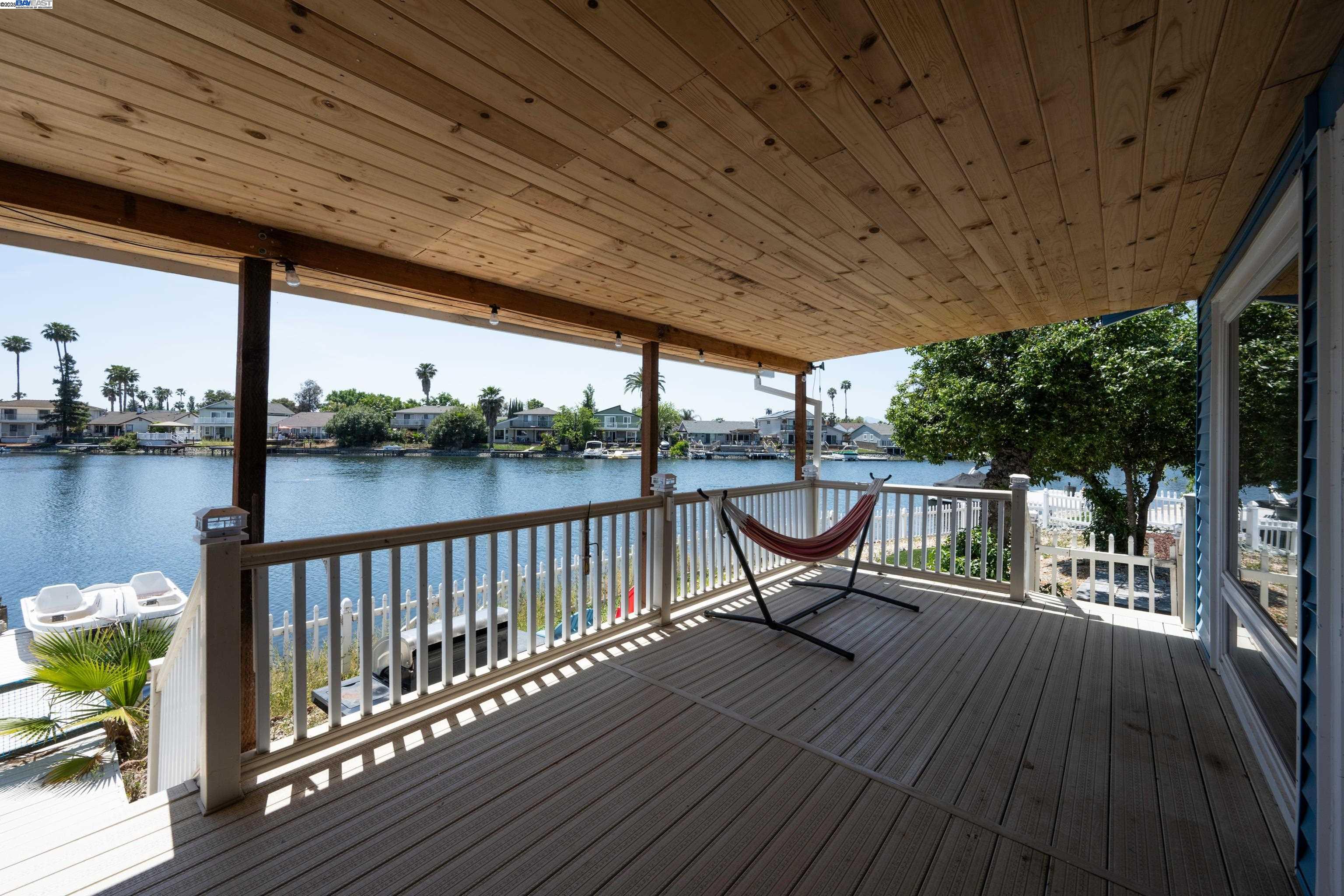 Detail Gallery Image 14 of 21 For 5514 Marlin Ct, Discovery Bay,  CA 94505 - 3 Beds | 2 Baths