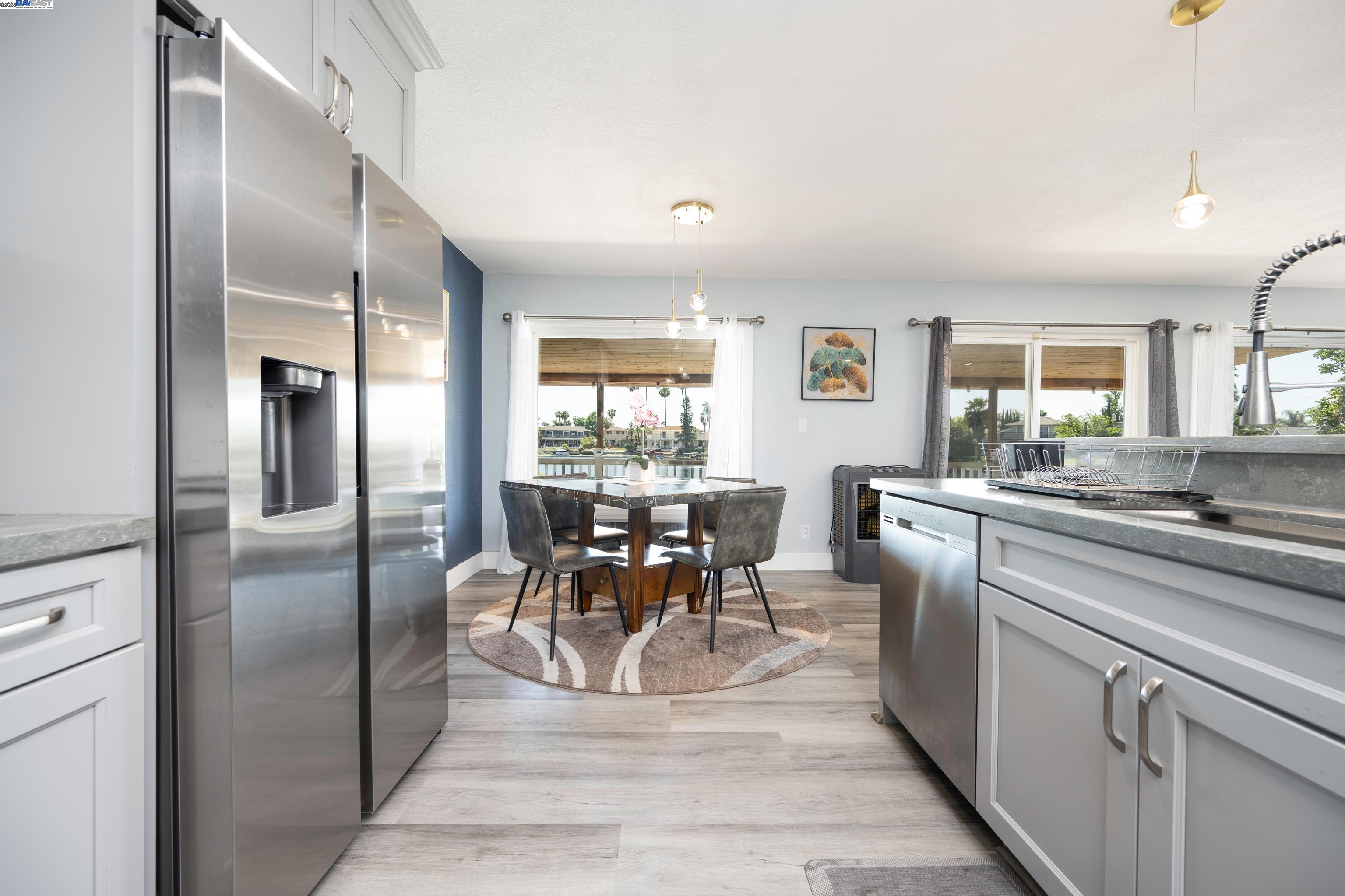 Detail Gallery Image 5 of 21 For 5514 Marlin Ct, Discovery Bay,  CA 94505 - 3 Beds | 2 Baths