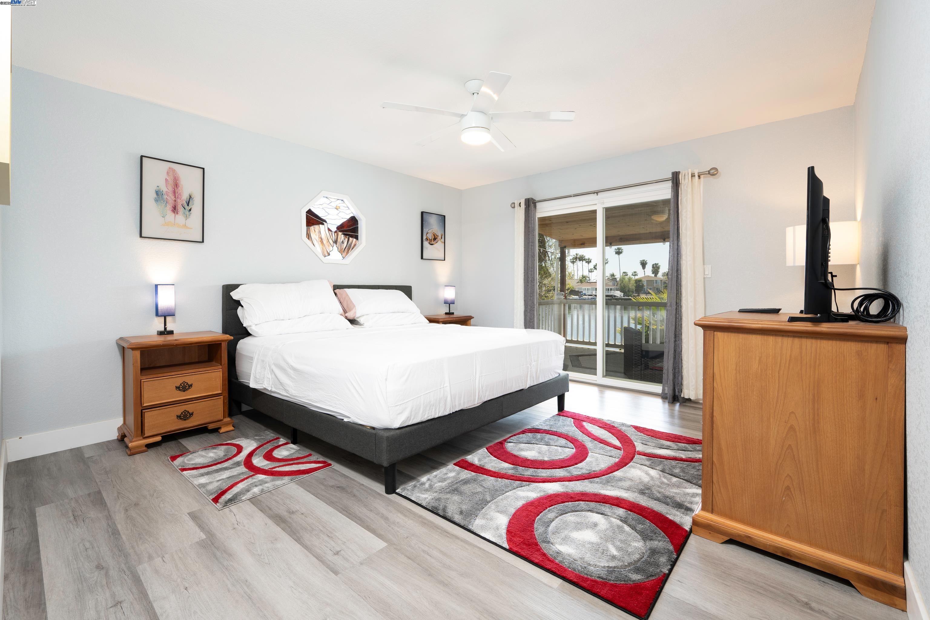 Detail Gallery Image 8 of 21 For 5514 Marlin Ct, Discovery Bay,  CA 94505 - 3 Beds | 2 Baths