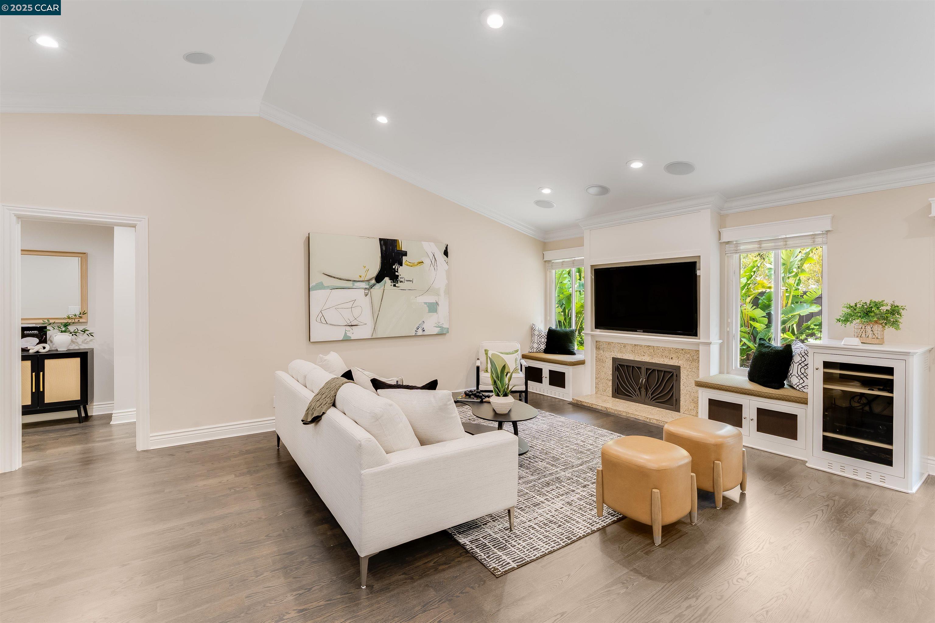 Detail Gallery Image 18 of 58 For 5588 Gonzalez Ct, Concord,  CA 94521 - 3 Beds | 2 Baths