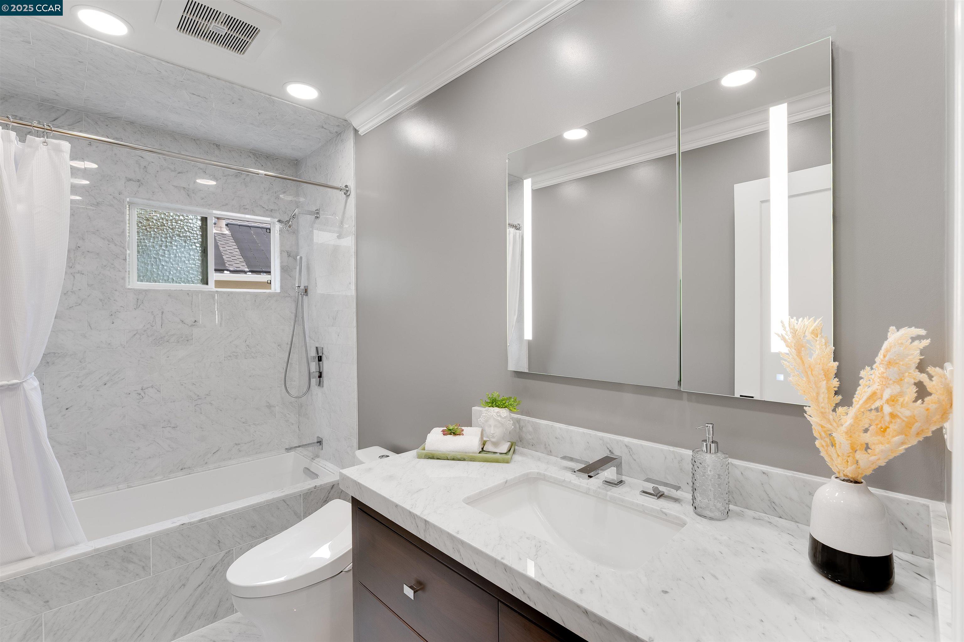 Detail Gallery Image 40 of 58 For 5588 Gonzalez Ct, Concord,  CA 94521 - 3 Beds | 2 Baths