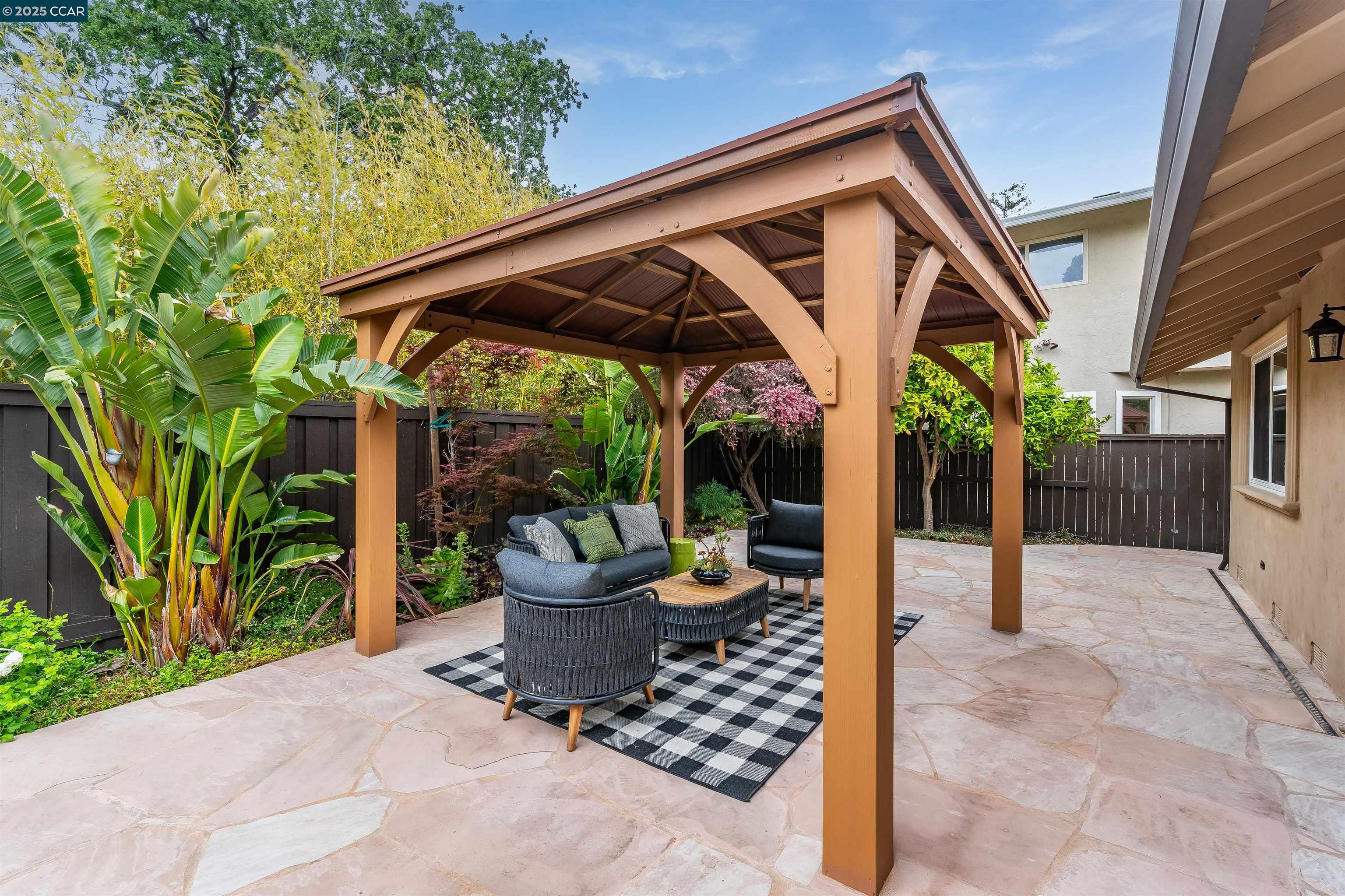 Detail Gallery Image 48 of 58 For 5588 Gonzalez Ct, Concord,  CA 94521 - 3 Beds | 2 Baths