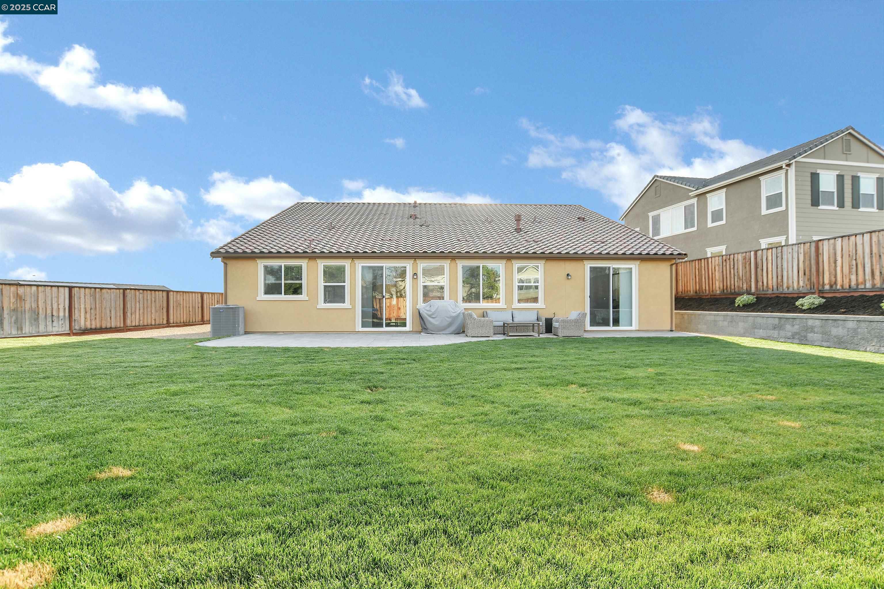 Detail Gallery Image 39 of 46 For 5420 Promontory Way, Antioch,  CA 94531 - 4 Beds | 3/1 Baths