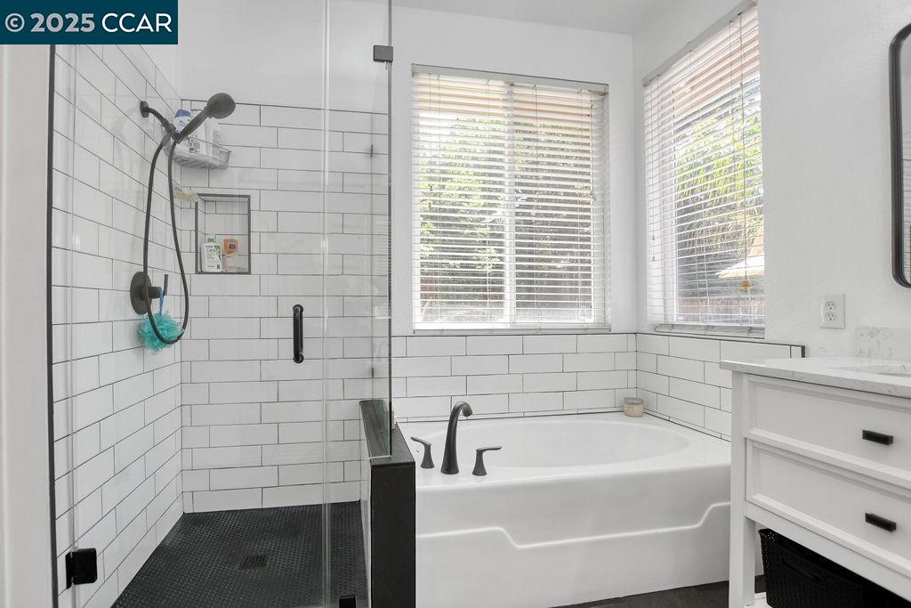 Detail Gallery Image 20 of 32 For 7016 Molluk Way, Clayton,  CA 94517 - 3 Beds | 2 Baths