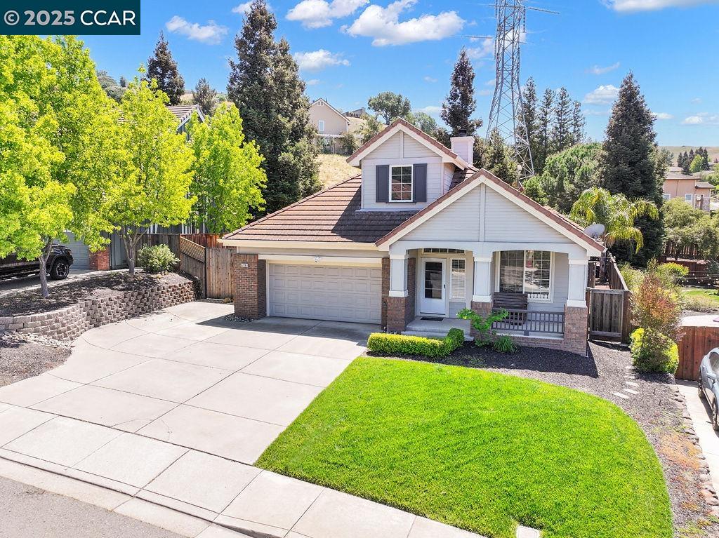 Detail Gallery Image 3 of 32 For 7016 Molluk Way, Clayton,  CA 94517 - 3 Beds | 2 Baths