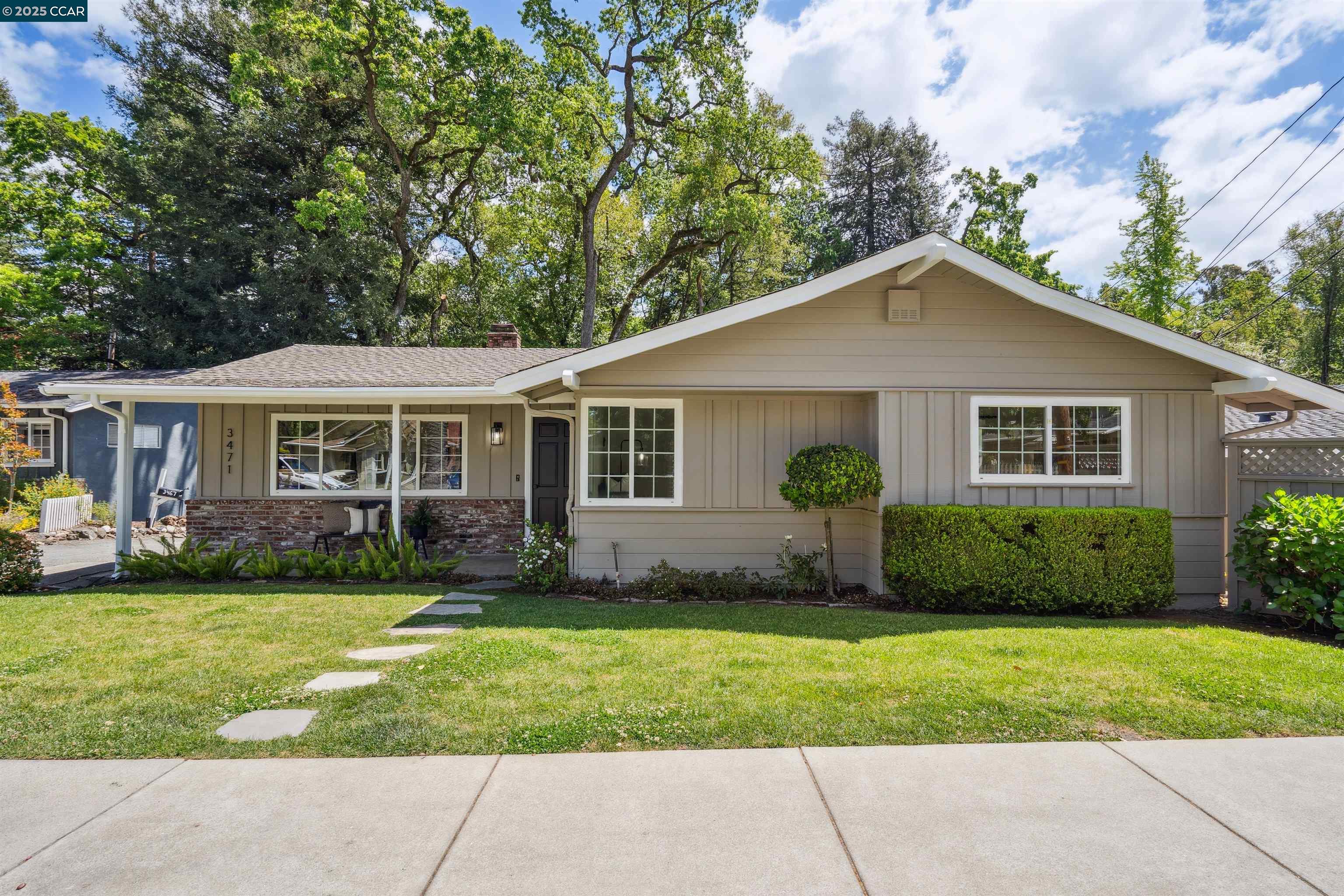 Detail Gallery Image 1 of 1 For 3471 Monroe Ave, Lafayette,  CA 94549 - 3 Beds | 2 Baths