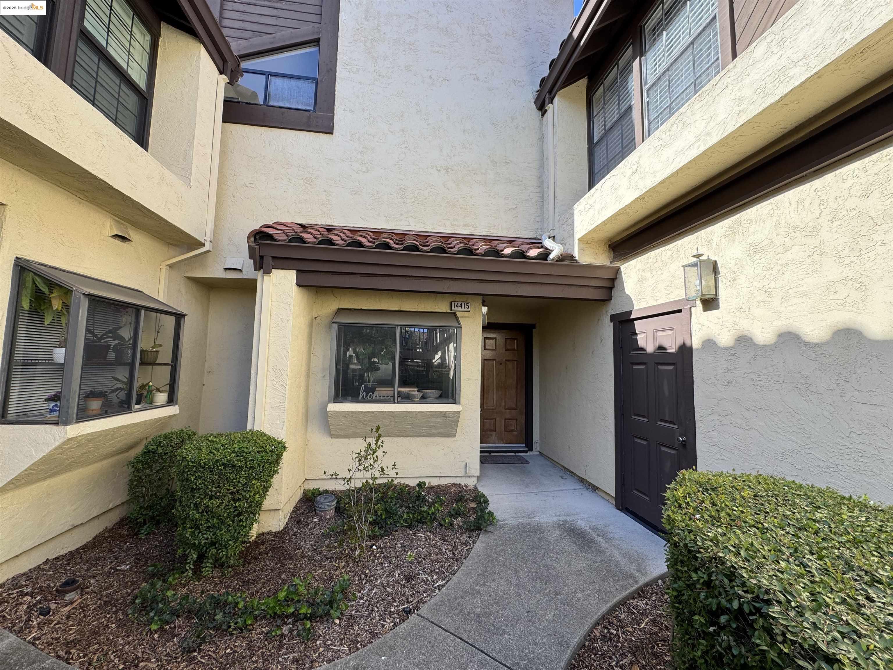 Detail Gallery Image 1 of 40 For 14415 Seagate Drive, San Leandro,  CA 94577-6405 - 3 Beds | 2/1 Baths