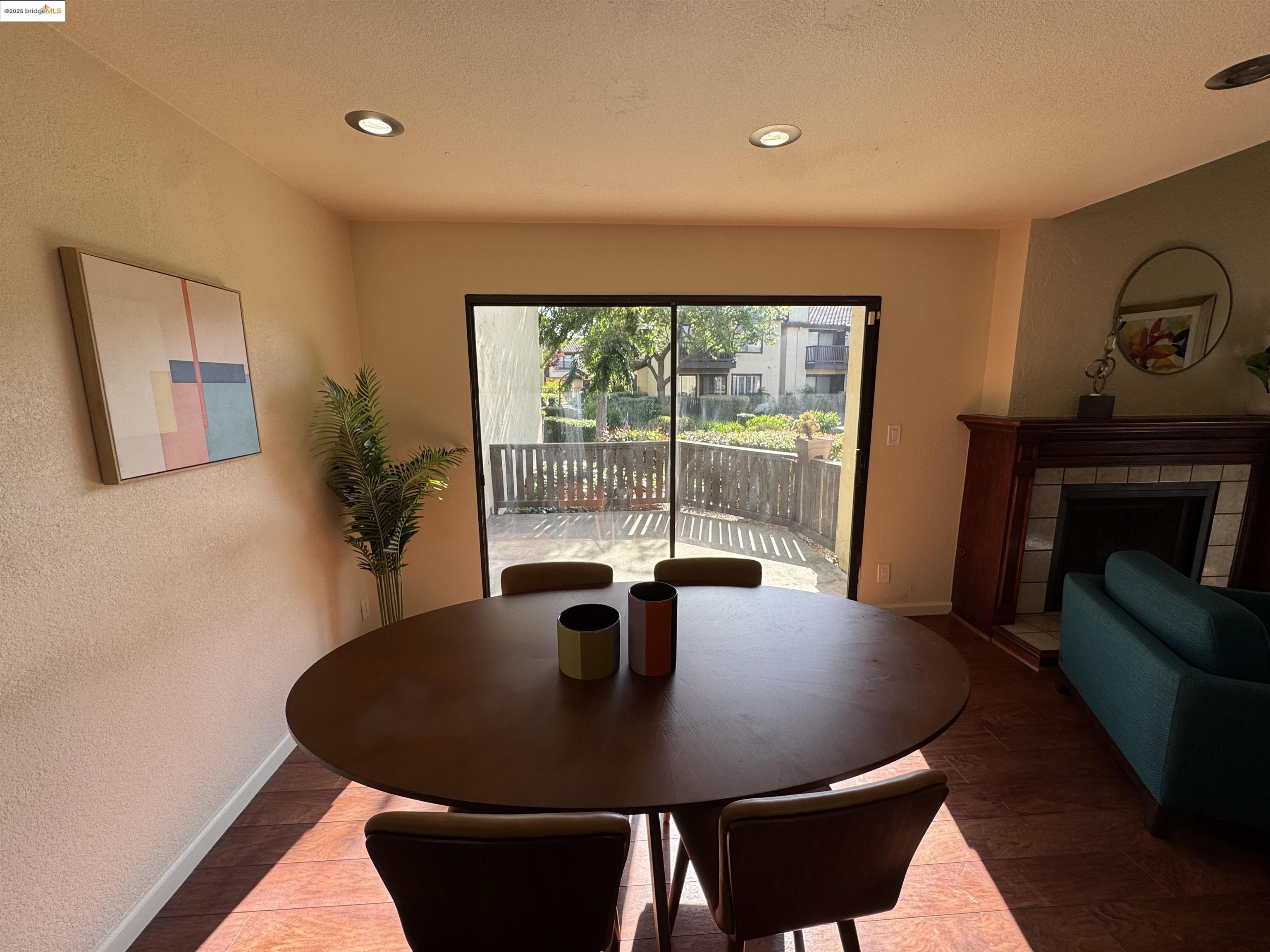 Detail Gallery Image 11 of 40 For 14415 Seagate Drive, San Leandro,  CA 94577-6405 - 3 Beds | 2/1 Baths