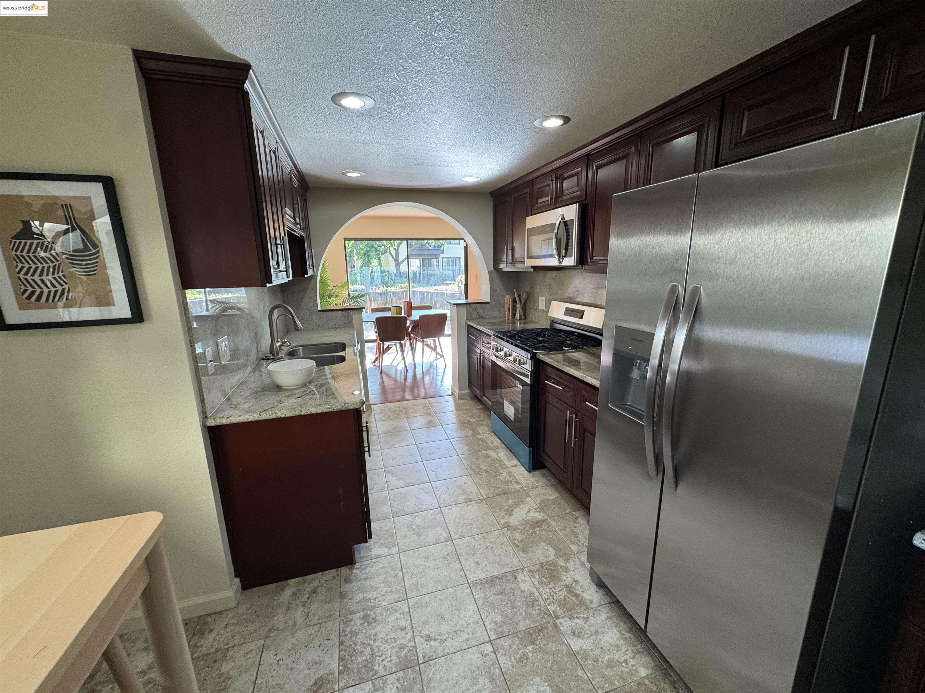 Detail Gallery Image 15 of 40 For 14415 Seagate Drive, San Leandro,  CA 94577-6405 - 3 Beds | 2/1 Baths