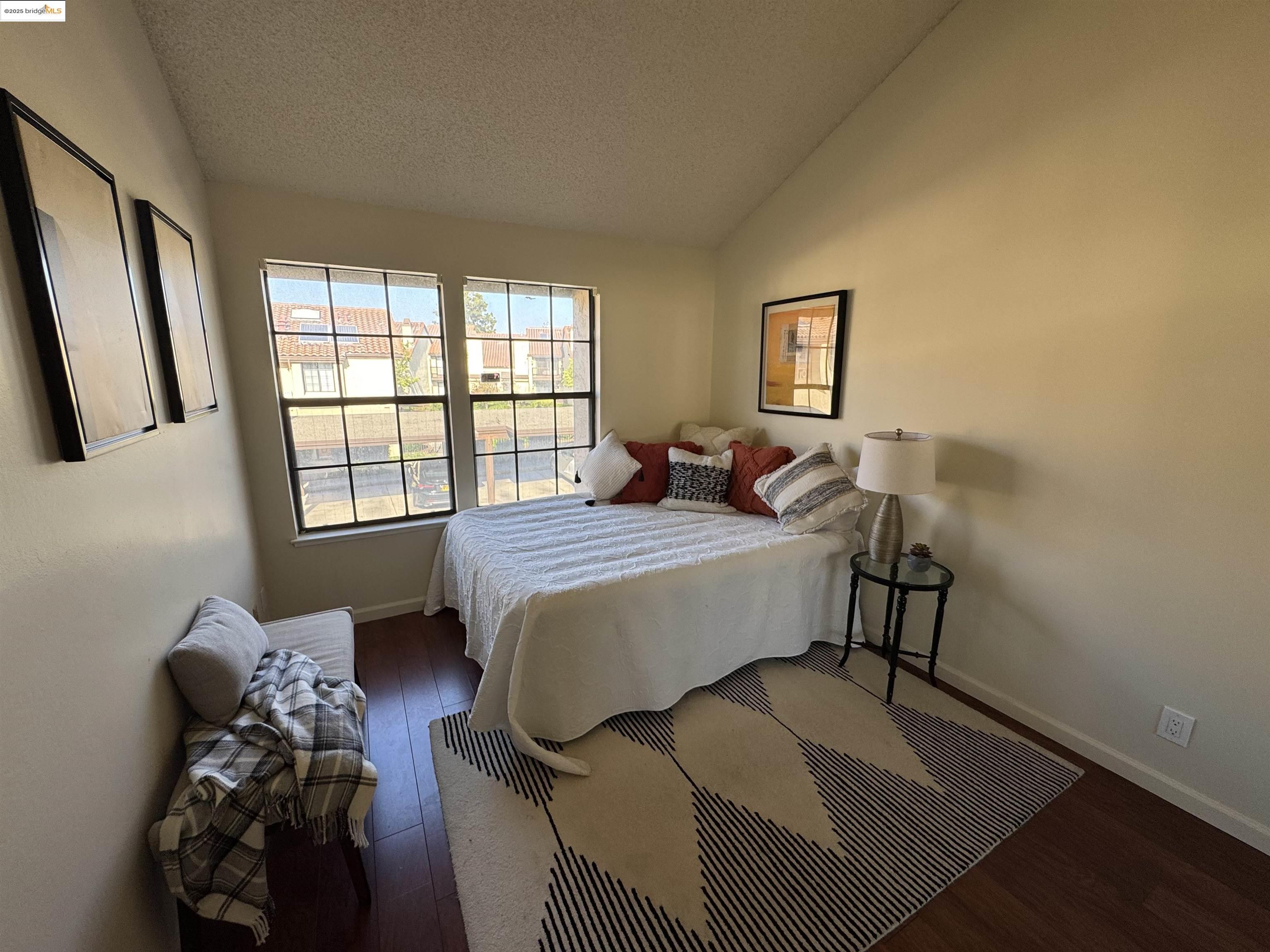 Detail Gallery Image 21 of 40 For 14415 Seagate Drive, San Leandro,  CA 94577-6405 - 3 Beds | 2/1 Baths