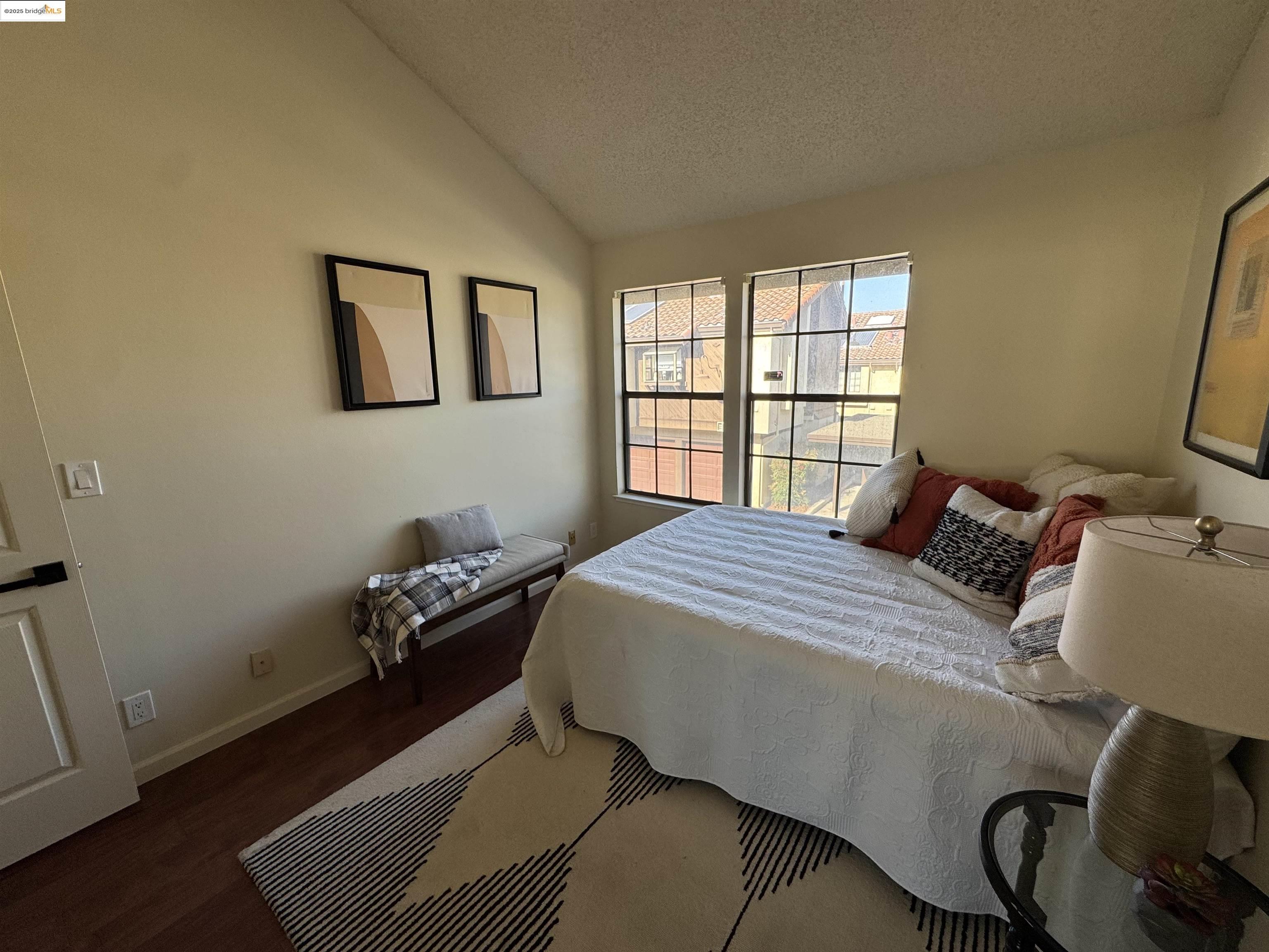 Detail Gallery Image 22 of 40 For 14415 Seagate Drive, San Leandro,  CA 94577-6405 - 3 Beds | 2/1 Baths