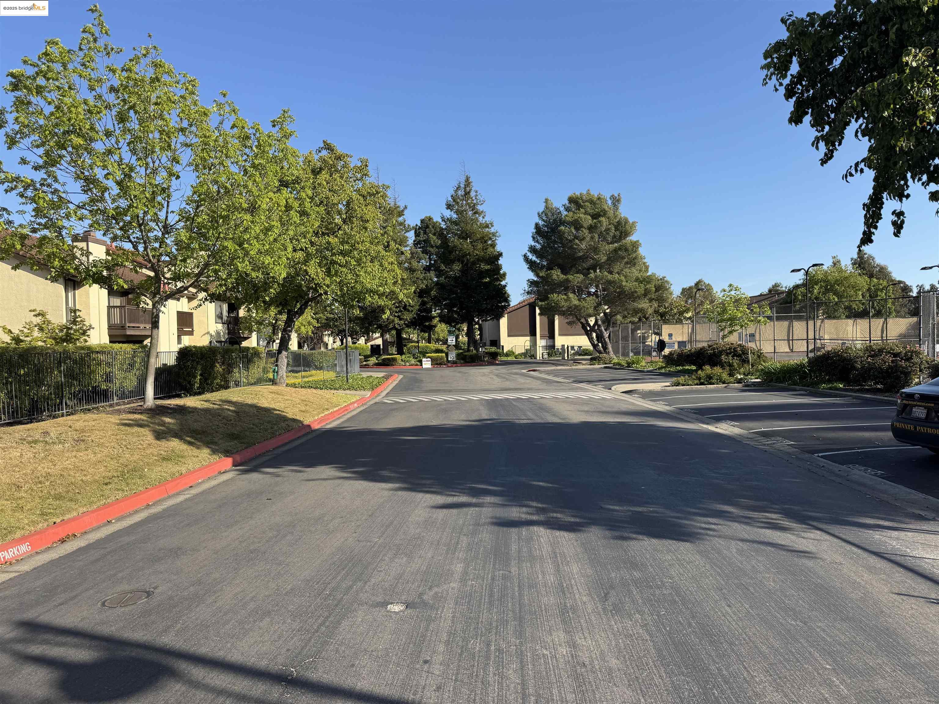 Detail Gallery Image 38 of 40 For 14415 Seagate Drive, San Leandro,  CA 94577-6405 - 3 Beds | 2/1 Baths
