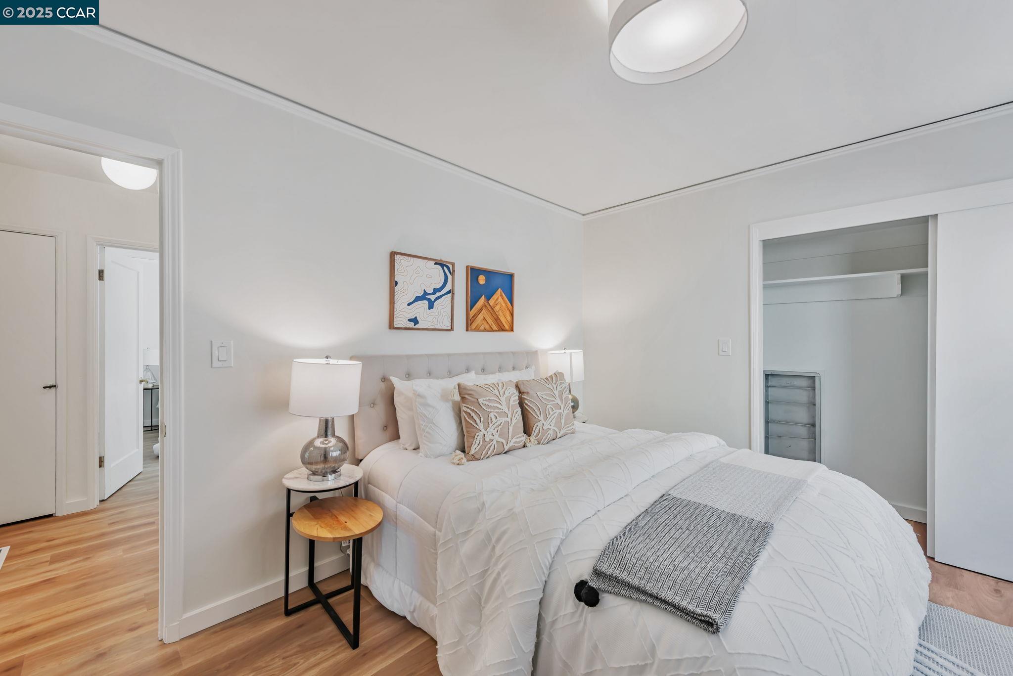 Detail Gallery Image 19 of 47 For 3056 Roxbury Ave, Oakland,  CA 94605 - 3 Beds | 1/1 Baths