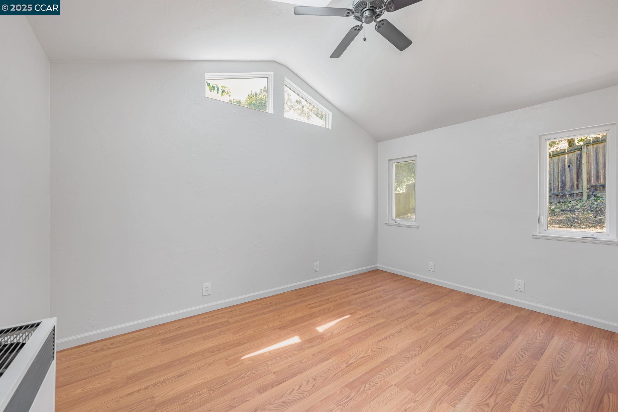 Detail Gallery Image 37 of 47 For 3056 Roxbury Ave, Oakland,  CA 94605 - 3 Beds | 1/1 Baths