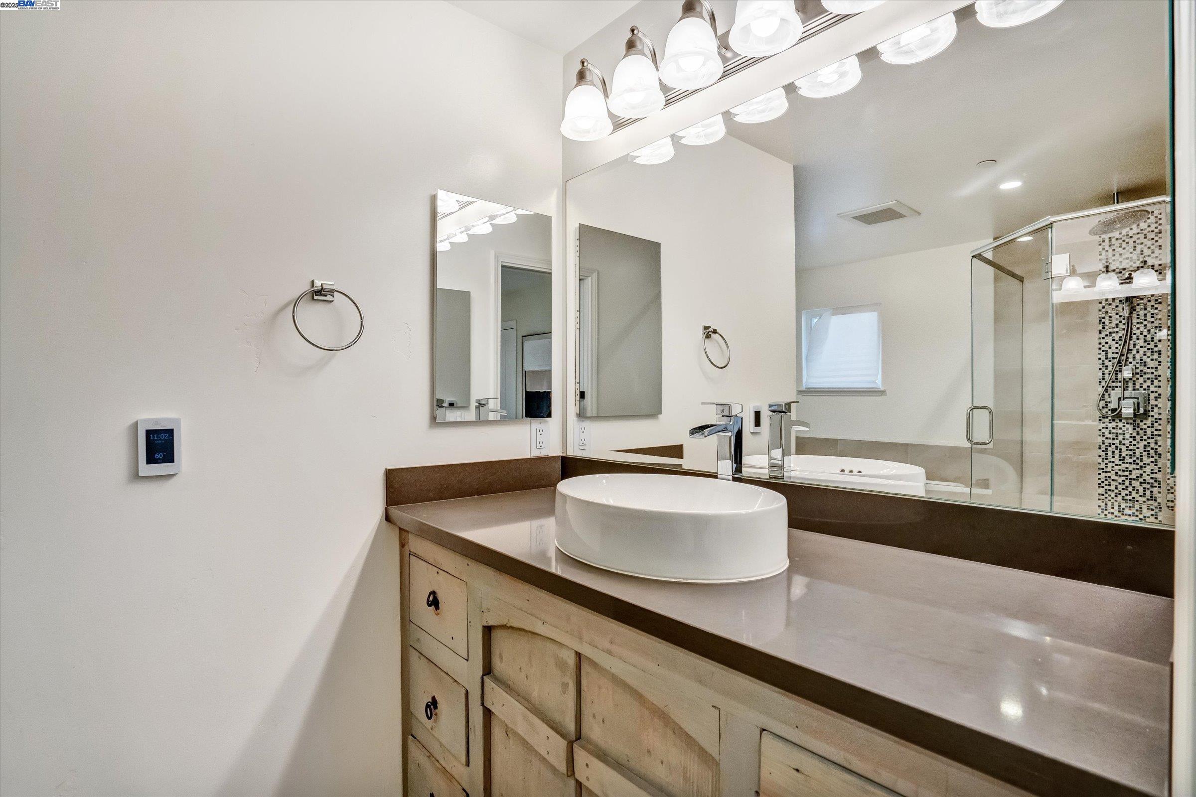 Detail Gallery Image 19 of 22 For 1251 Madera Ave, Menlo Park,  CA 94025 - 3 Beds | 2 Baths