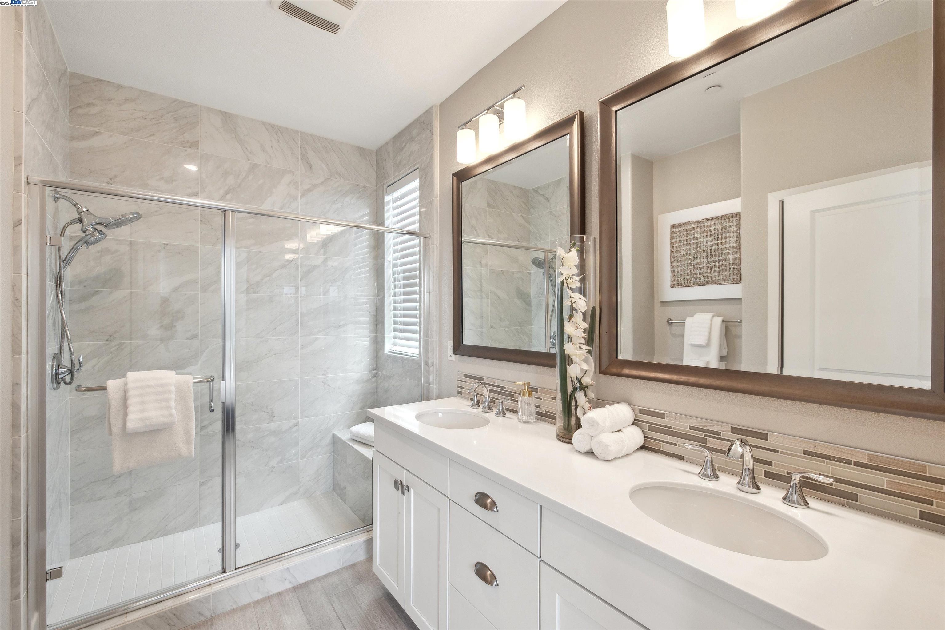 Detail Gallery Image 20 of 33 For 50 Tidal Way, San Mateo,  CA 94401-0000 - 3 Beds | 2/1 Baths