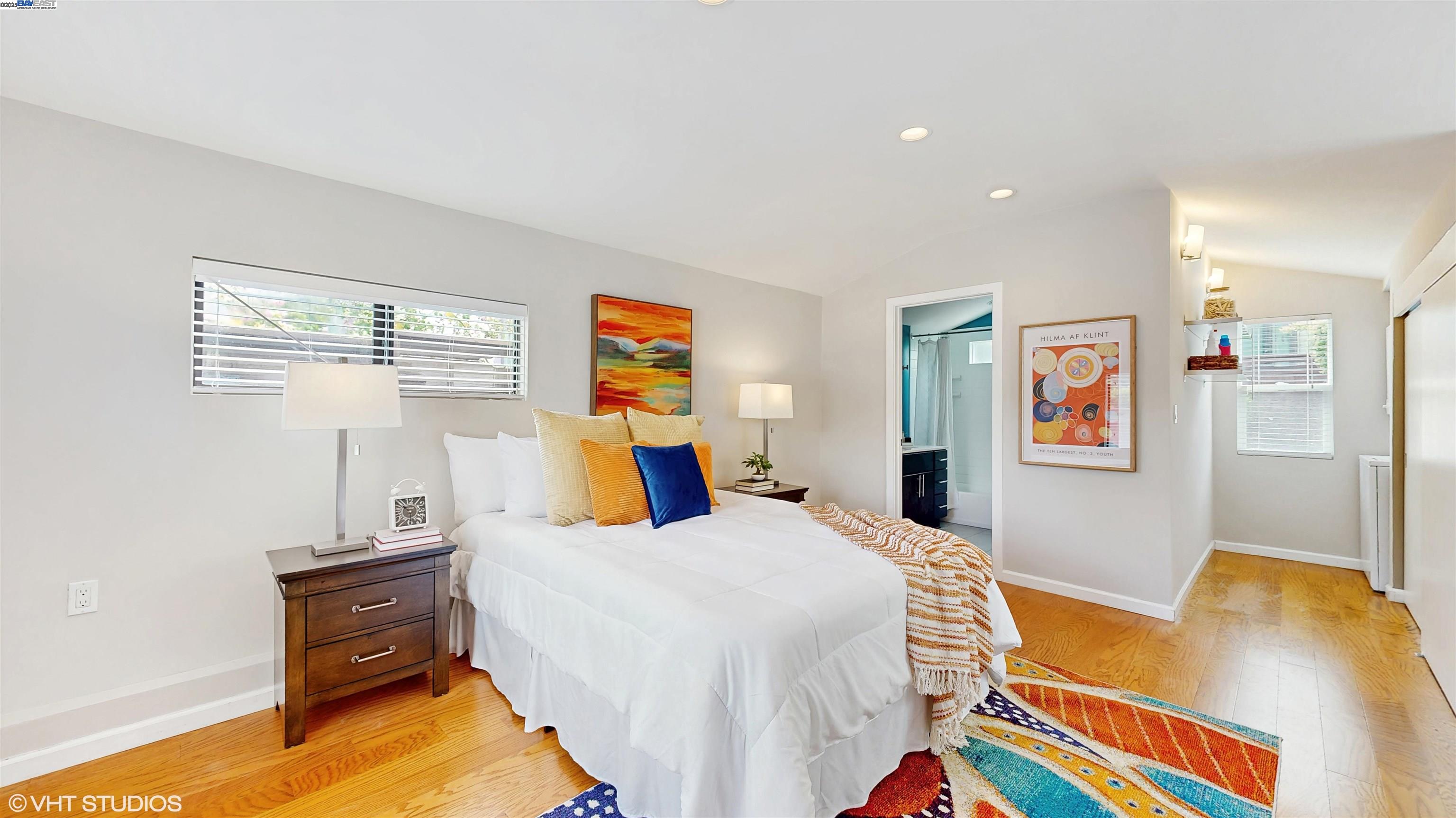 property-img