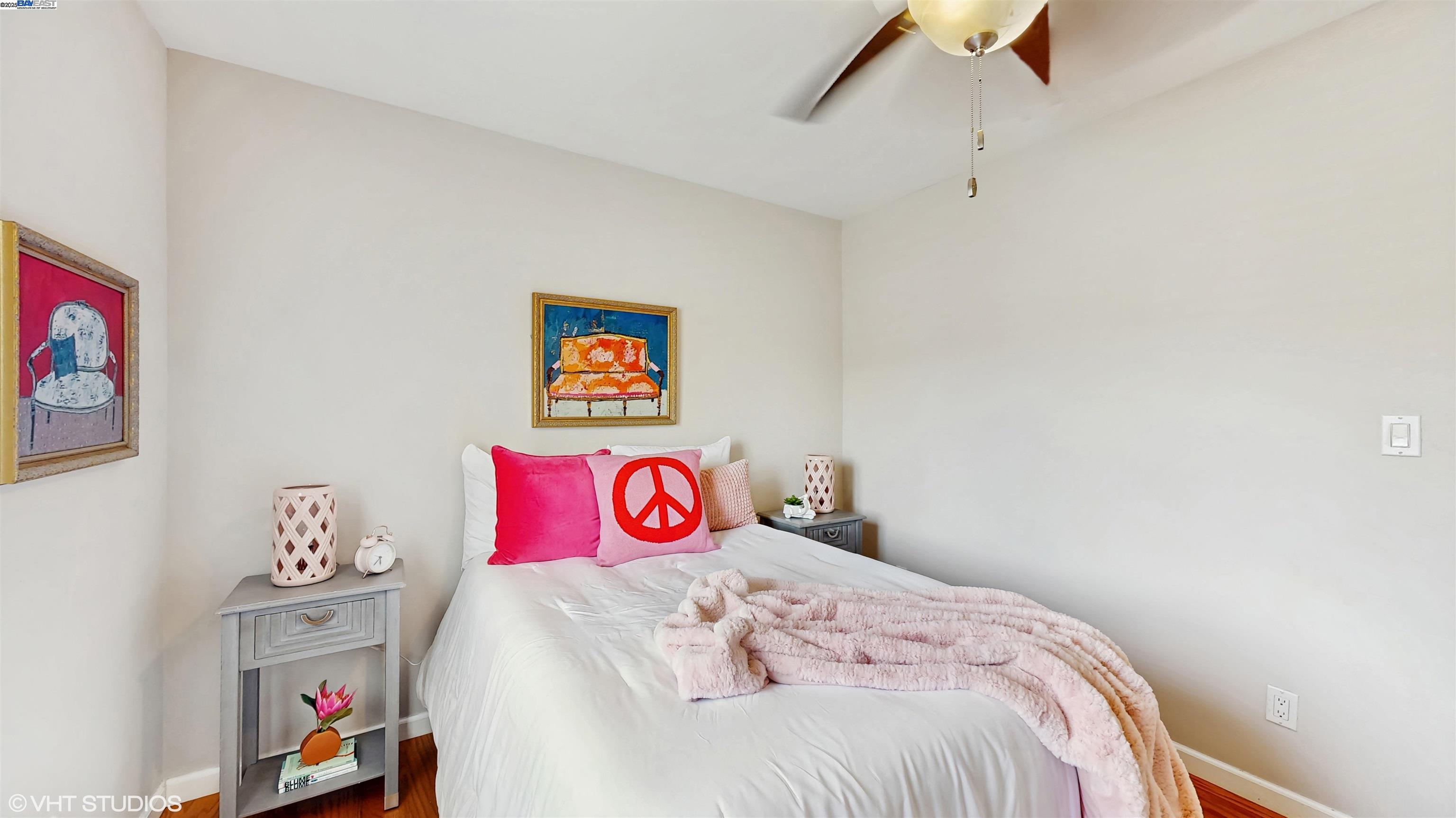 property-img