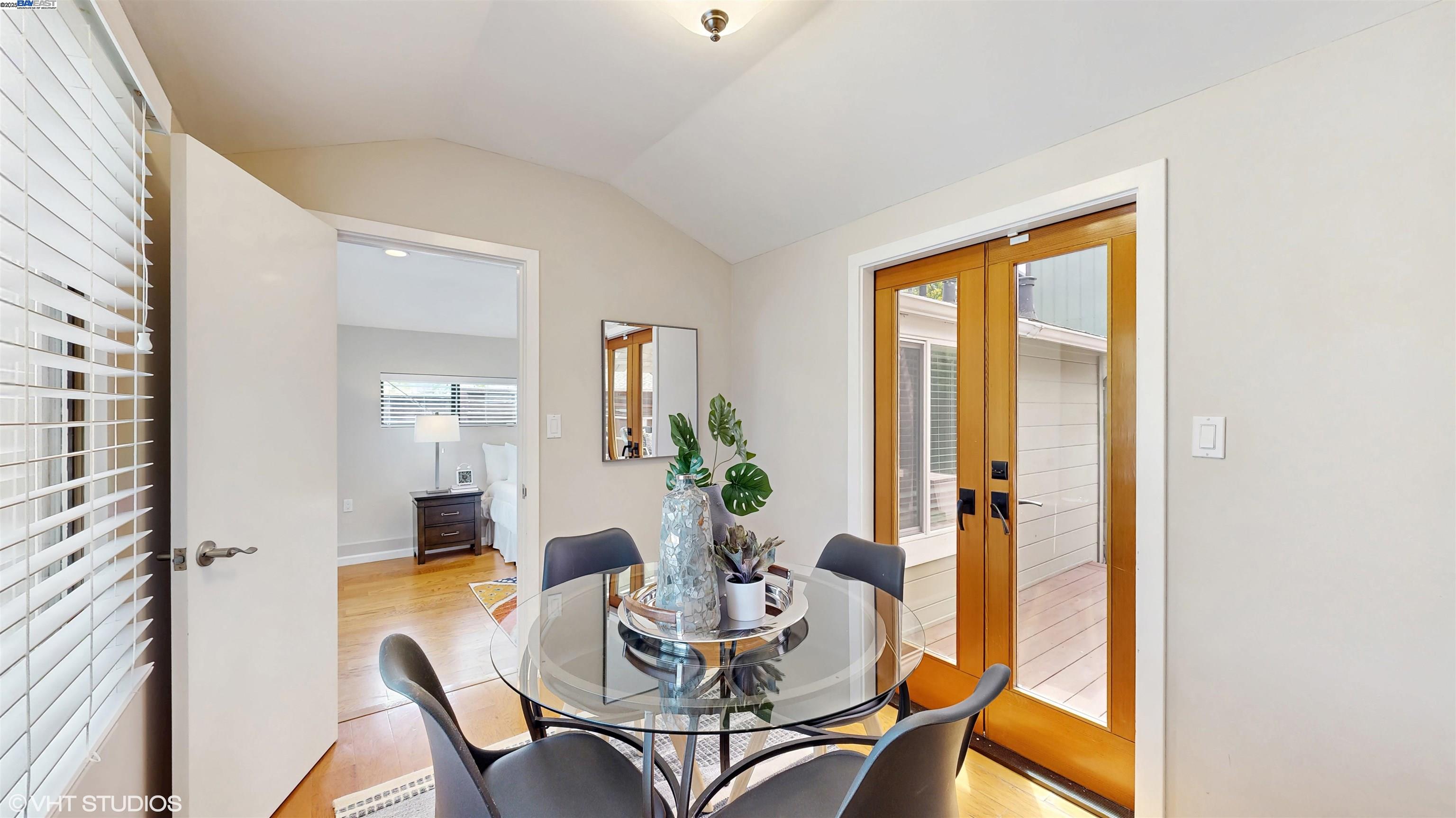 property-img