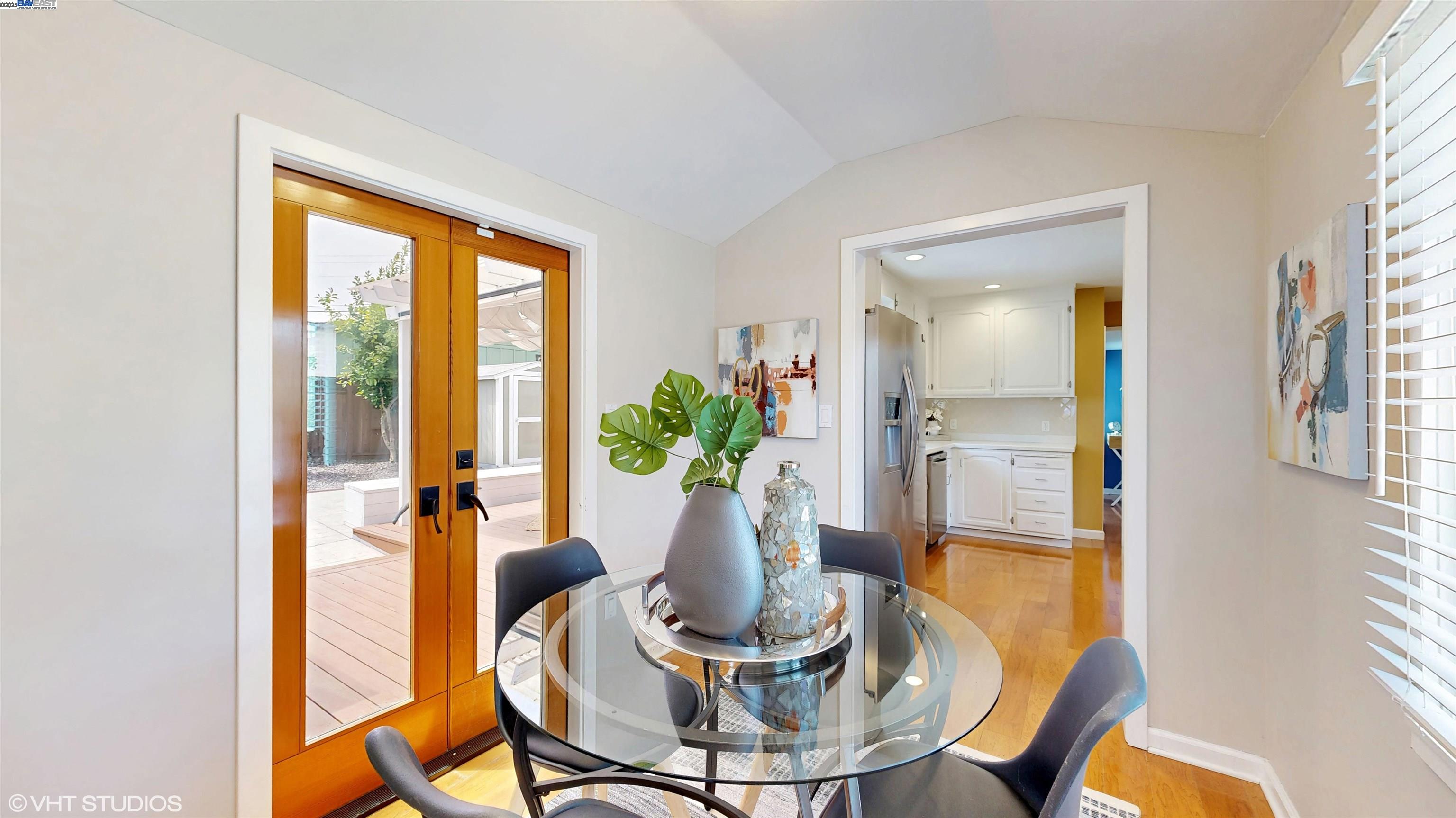 property-img
