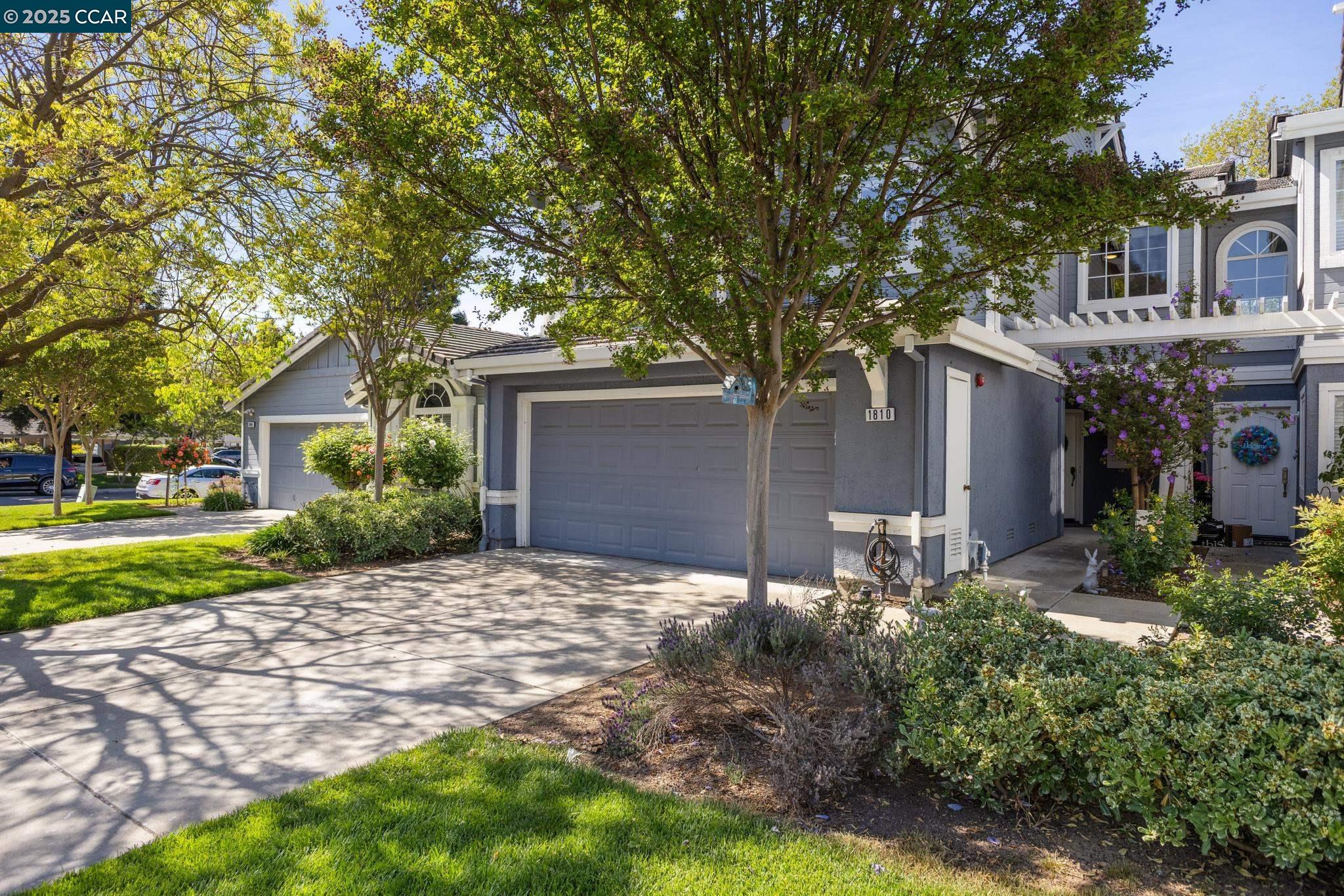 Detail Gallery Image 2 of 51 For 1810 Corte Cava, Livermore,  CA 94551 - 3 Beds | 2/1 Baths