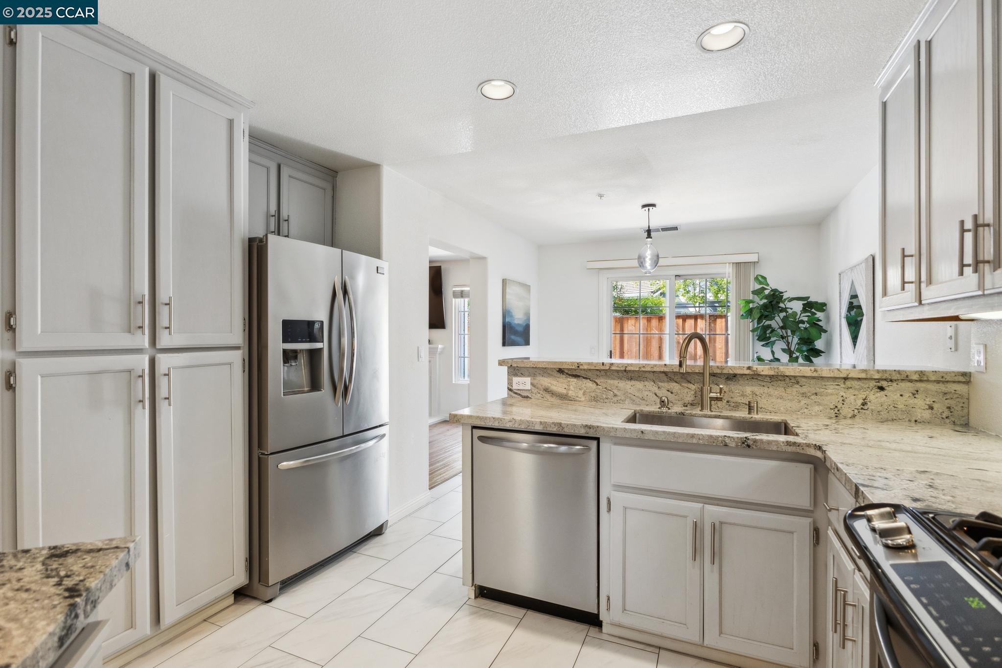 Detail Gallery Image 19 of 51 For 1810 Corte Cava, Livermore,  CA 94551 - 3 Beds | 2/1 Baths