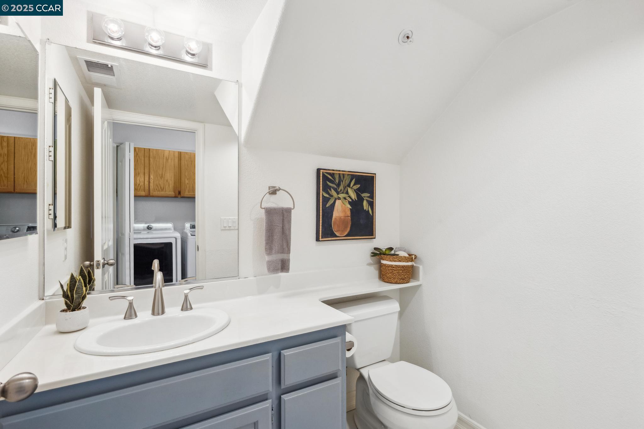 Detail Gallery Image 24 of 51 For 1810 Corte Cava, Livermore,  CA 94551 - 3 Beds | 2/1 Baths