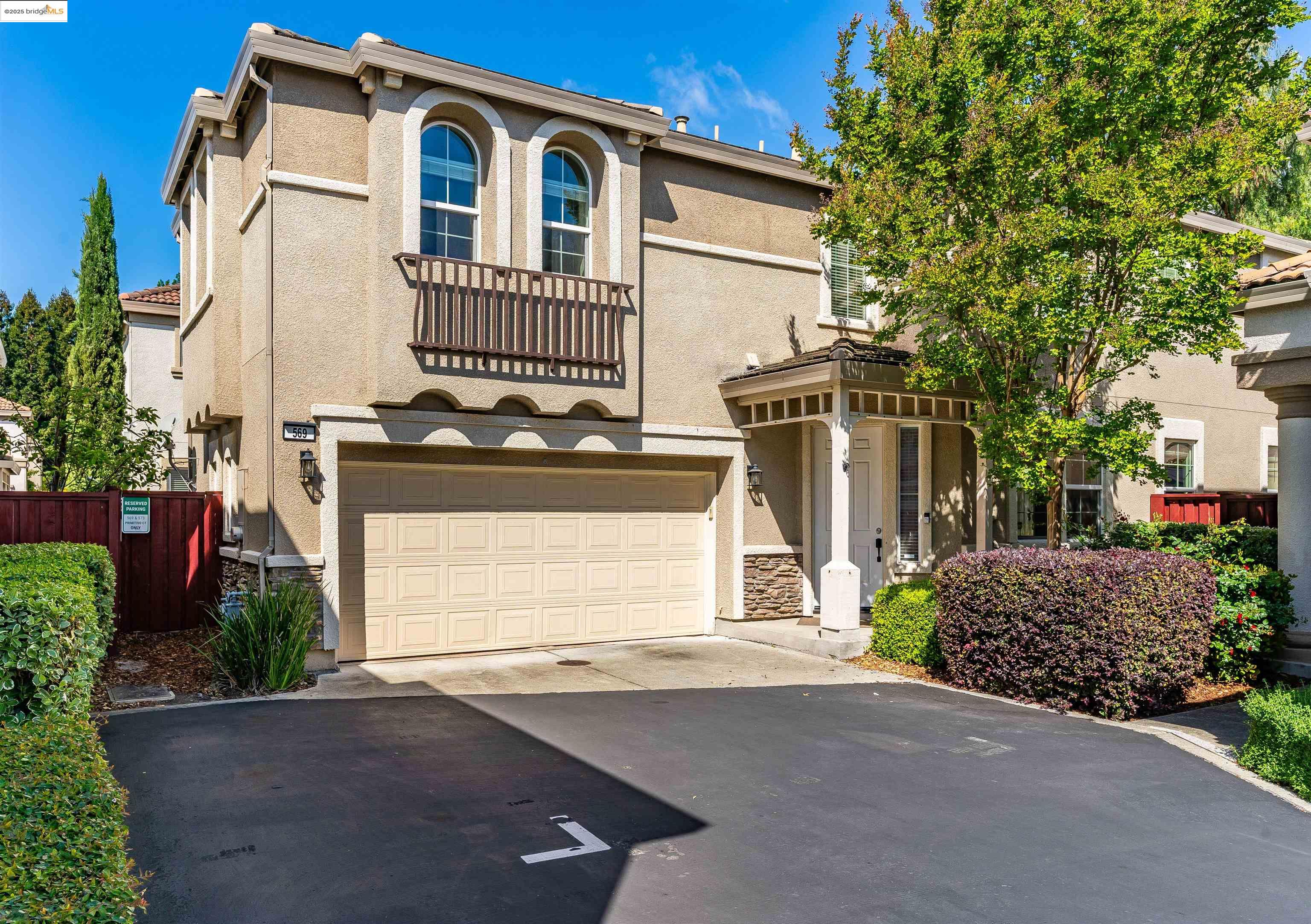 Detail Gallery Image 2 of 56 For 569 Primitivo Ct, Fairfield,  CA 94534 - 4 Beds | 2/1 Baths