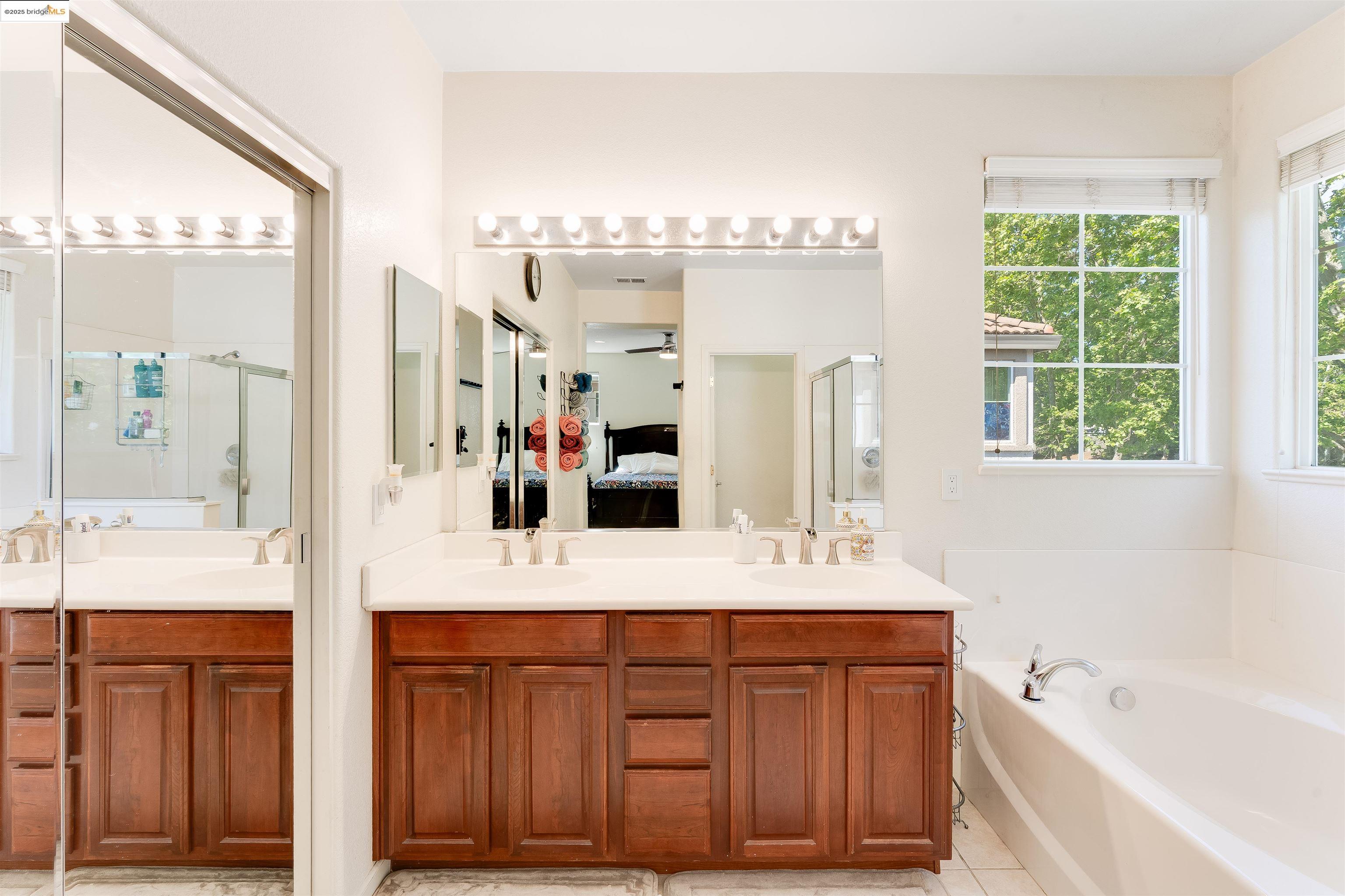 Detail Gallery Image 30 of 56 For 569 Primitivo Ct, Fairfield,  CA 94534 - 4 Beds | 2/1 Baths