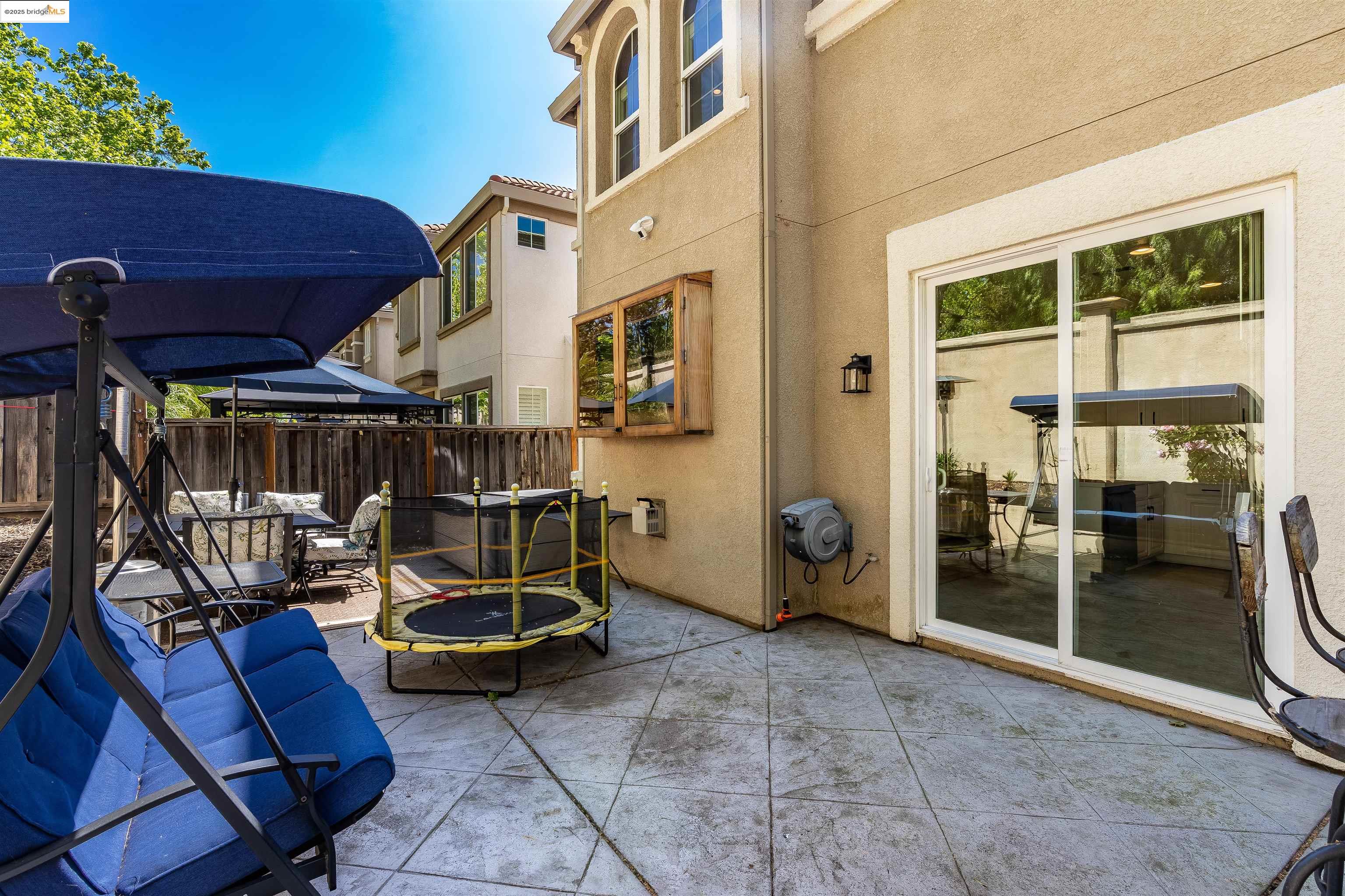 Detail Gallery Image 41 of 56 For 569 Primitivo Ct, Fairfield,  CA 94534 - 4 Beds | 2/1 Baths