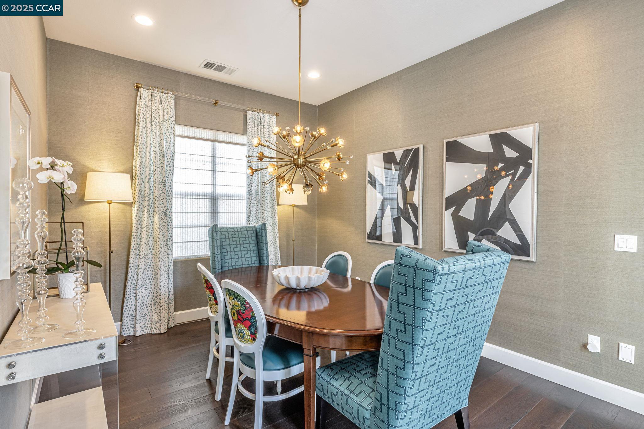 Detail Gallery Image 19 of 57 For 5415 Belarus St, Danville,  CA 94506 - 5 Beds | 4/1 Baths