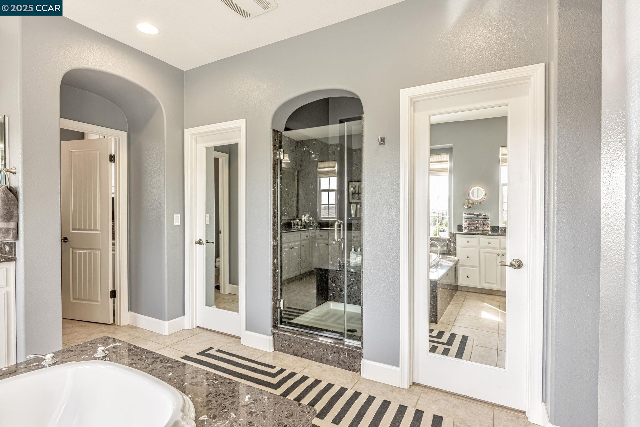 Detail Gallery Image 23 of 57 For 5415 Belarus St, Danville,  CA 94506 - 5 Beds | 4/1 Baths