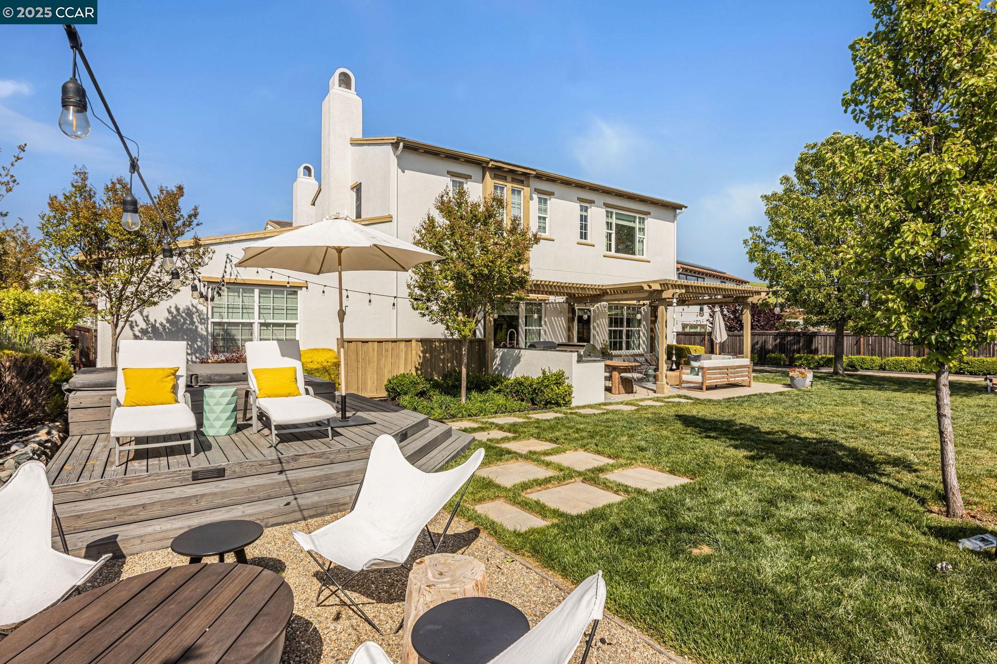 Detail Gallery Image 36 of 57 For 5415 Belarus St, Danville,  CA 94506 - 5 Beds | 4/1 Baths