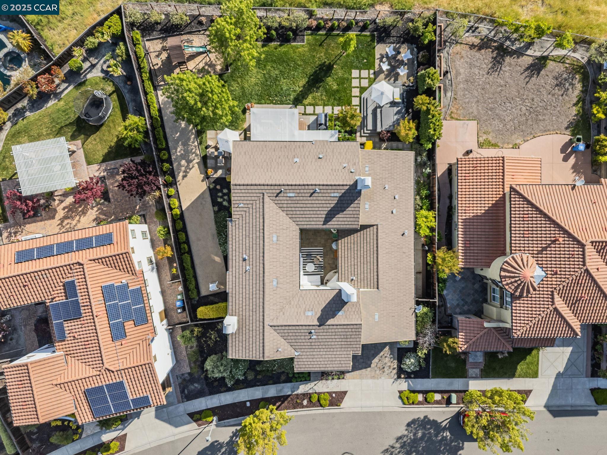 Detail Gallery Image 50 of 57 For 5415 Belarus St, Danville,  CA 94506 - 5 Beds | 4/1 Baths