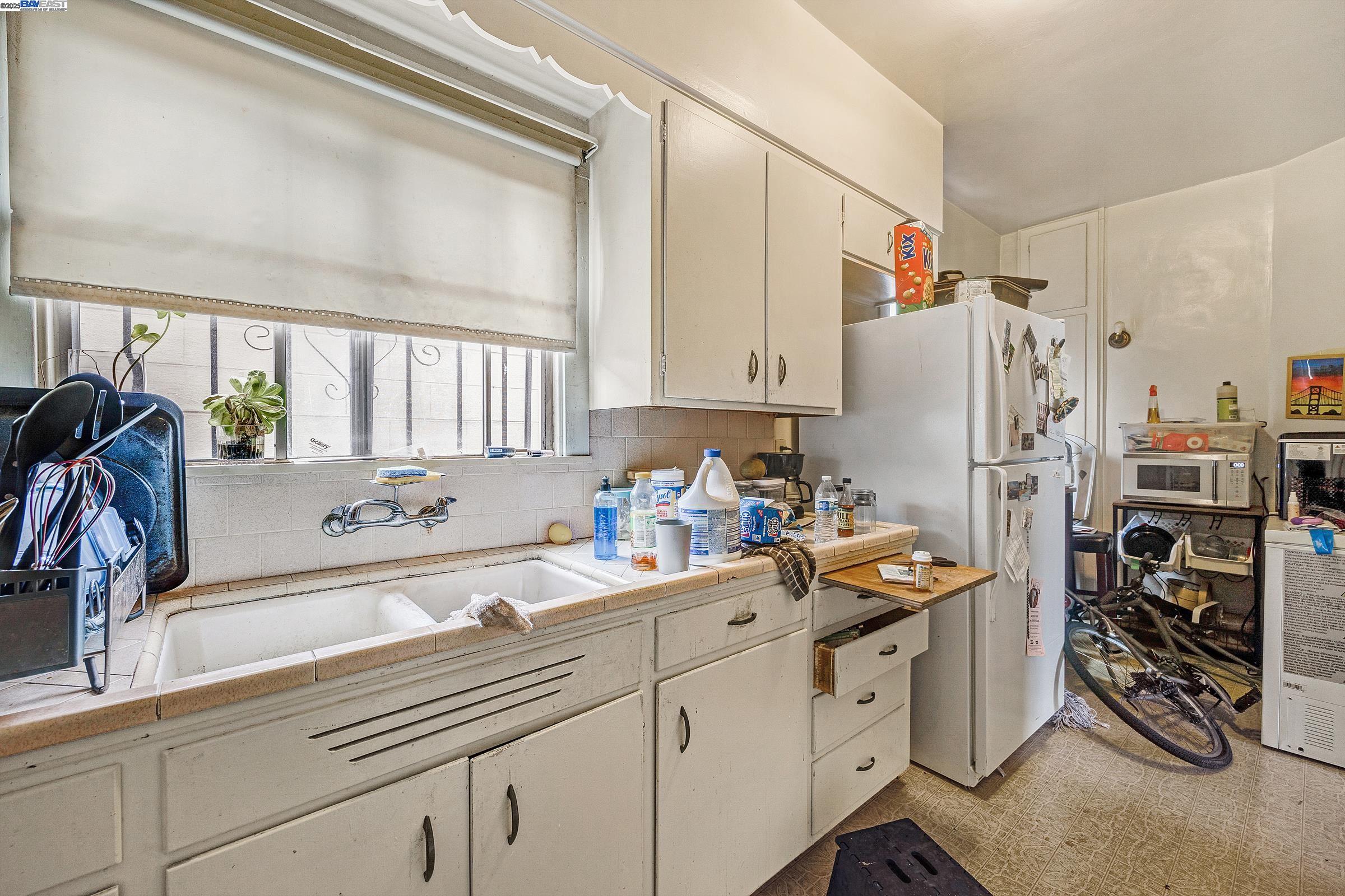 Detail Gallery Image 15 of 34 For 6000 Macarthur Blvd., Oakland,  CA 94605 - – Beds | – Baths