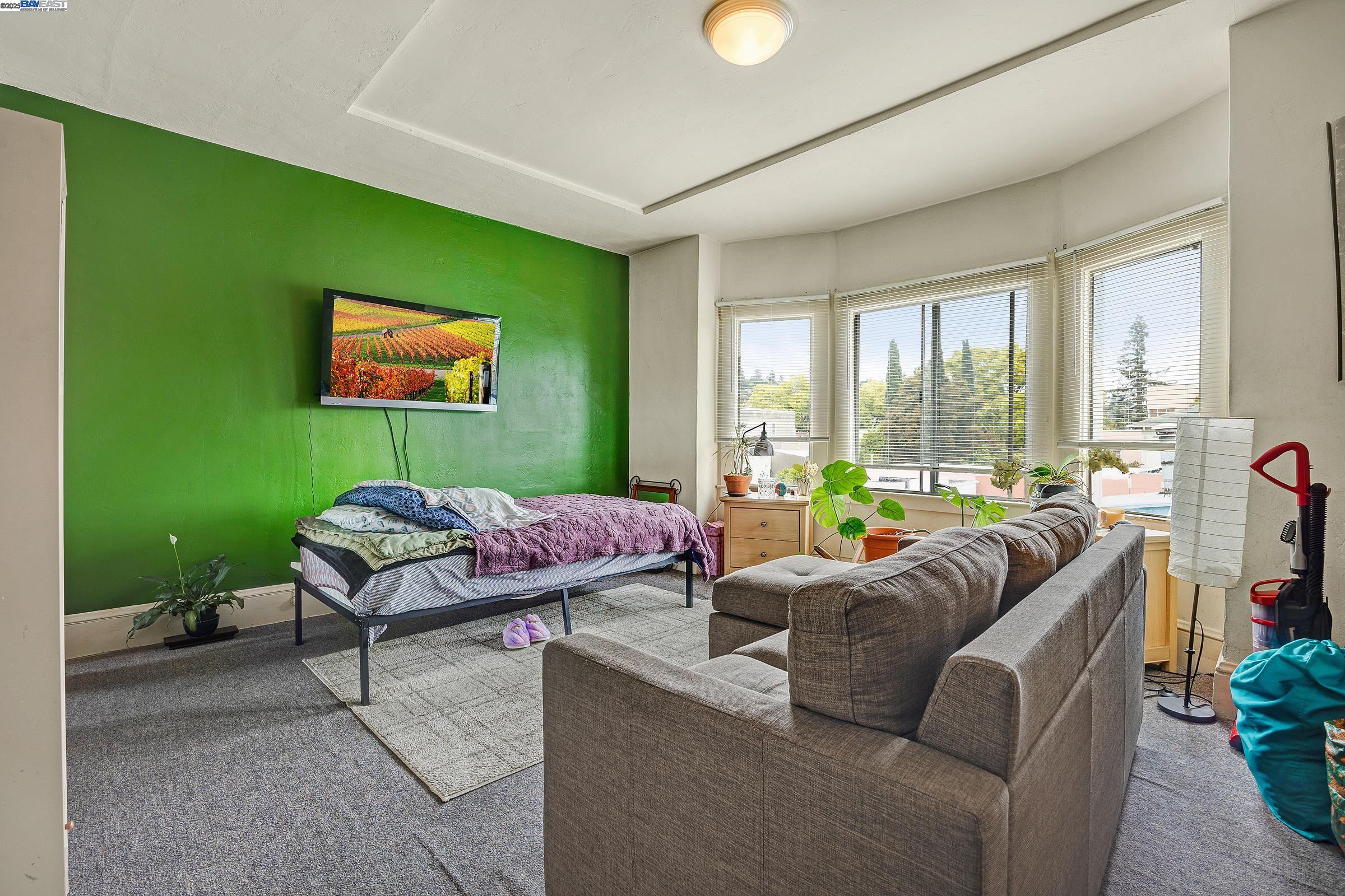 Detail Gallery Image 21 of 34 For 6000 Macarthur Blvd., Oakland,  CA 94605 - – Beds | – Baths