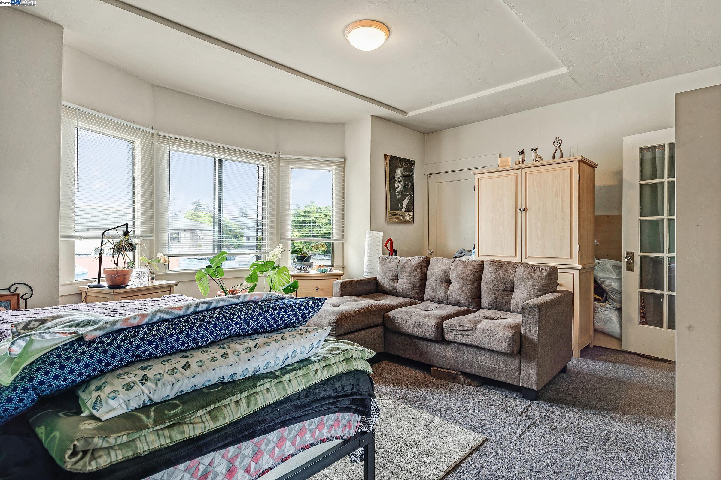 Detail Gallery Image 26 of 34 For 6000 Macarthur Blvd., Oakland,  CA 94605 - – Beds | – Baths