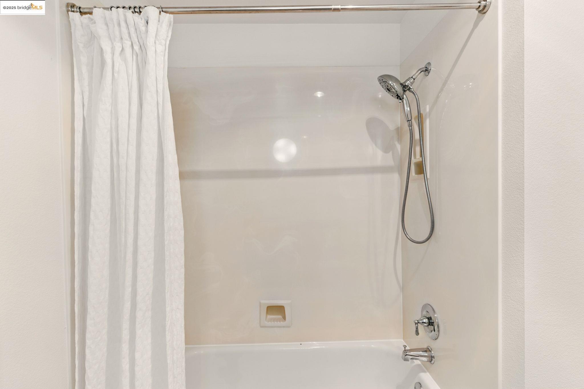 Photo #20: 41095452 Listing: Photo #20