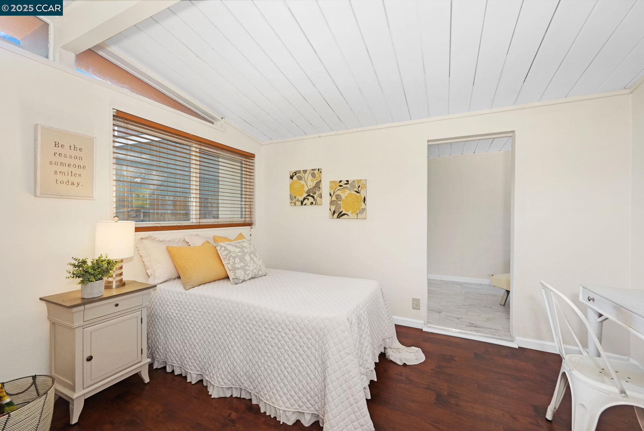 Detail Gallery Image 13 of 18 For 980 Santa Lucia Dr, Pleasant Hill,  CA 94523 - 3 Beds | 2 Baths