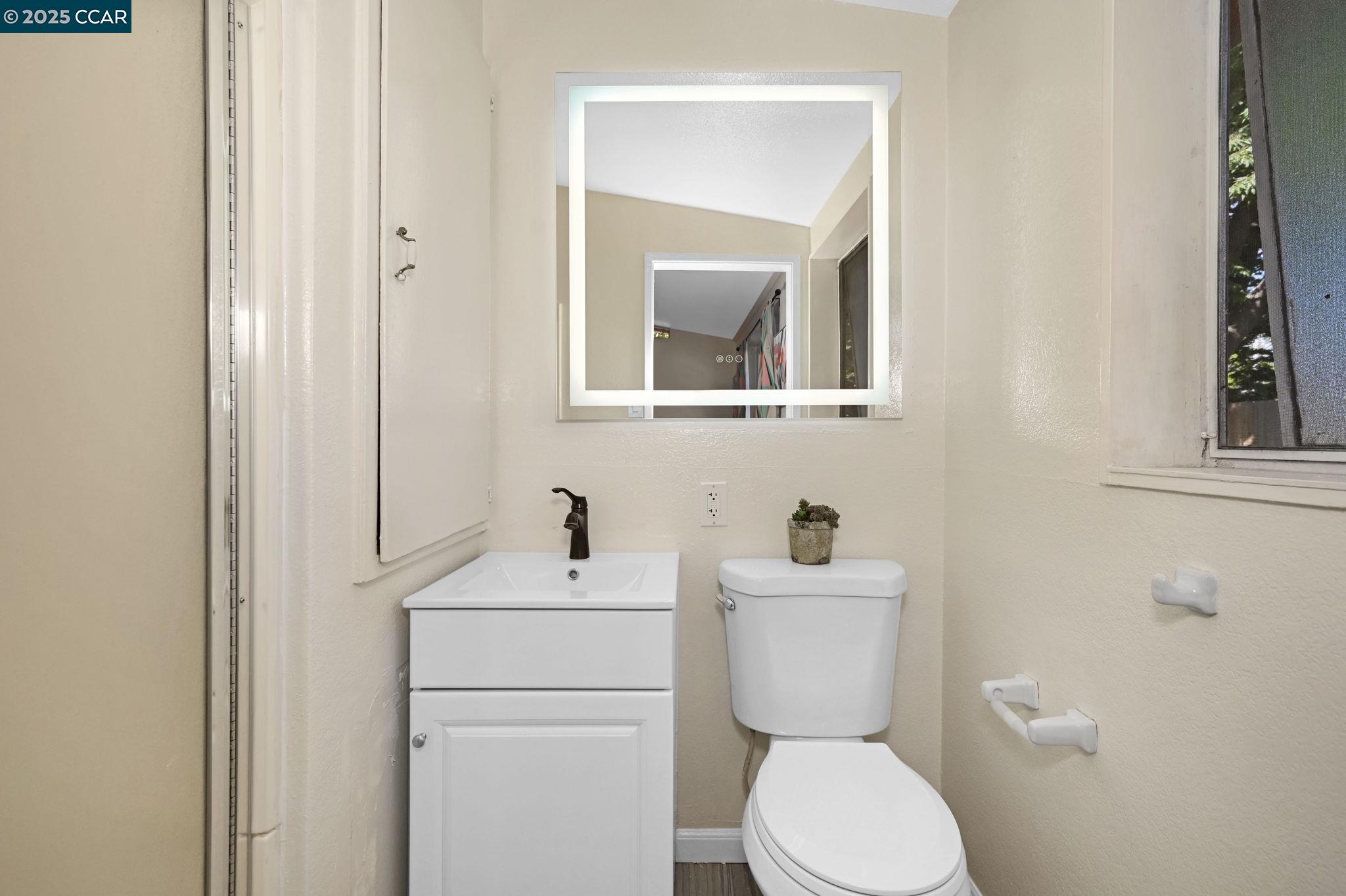 property-img