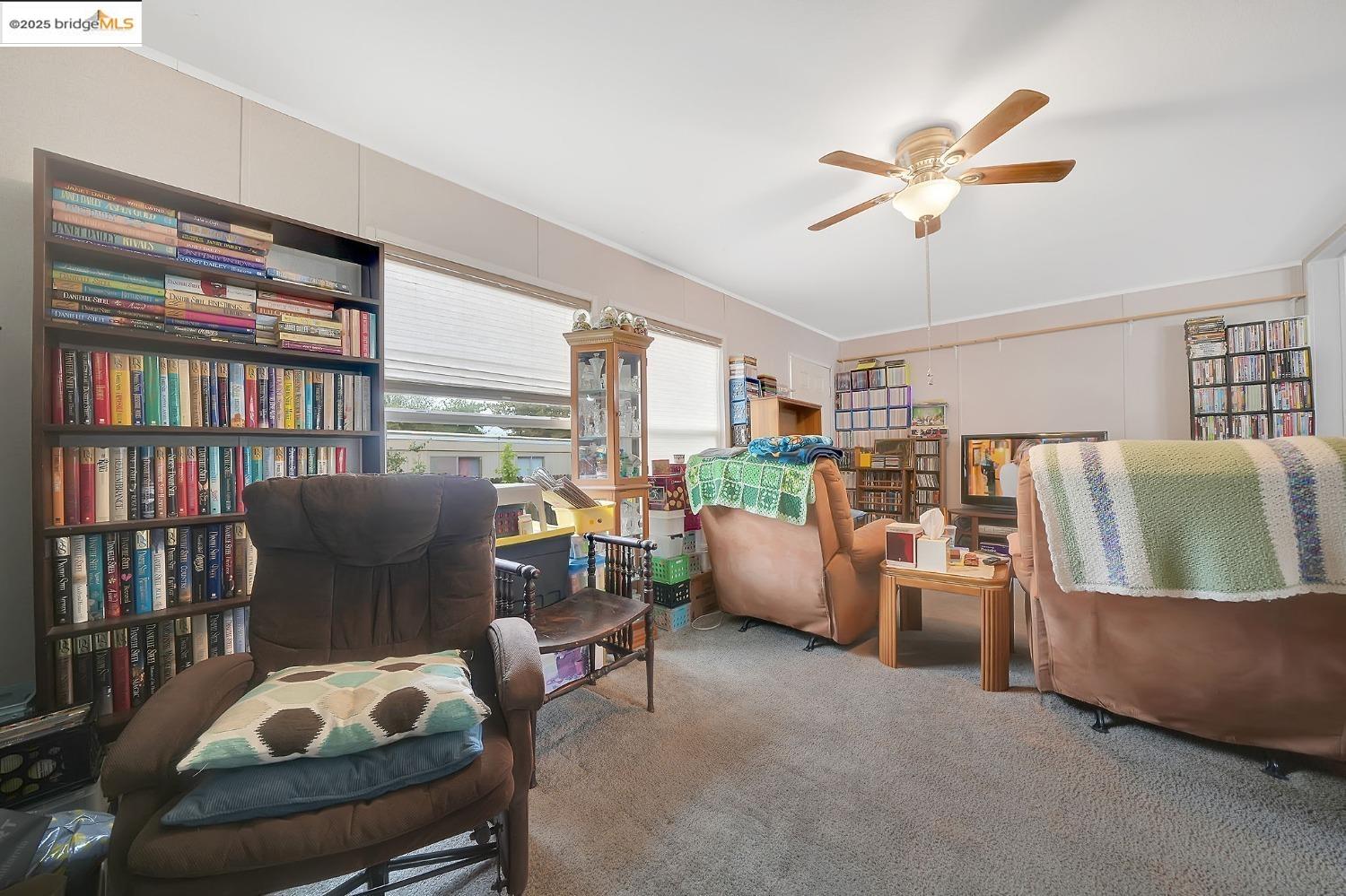 Detail Gallery Image 12 of 19 For 1016 Morado Cir 1, Copperopolis,  CA 95228 - 3 Beds | 2 Baths