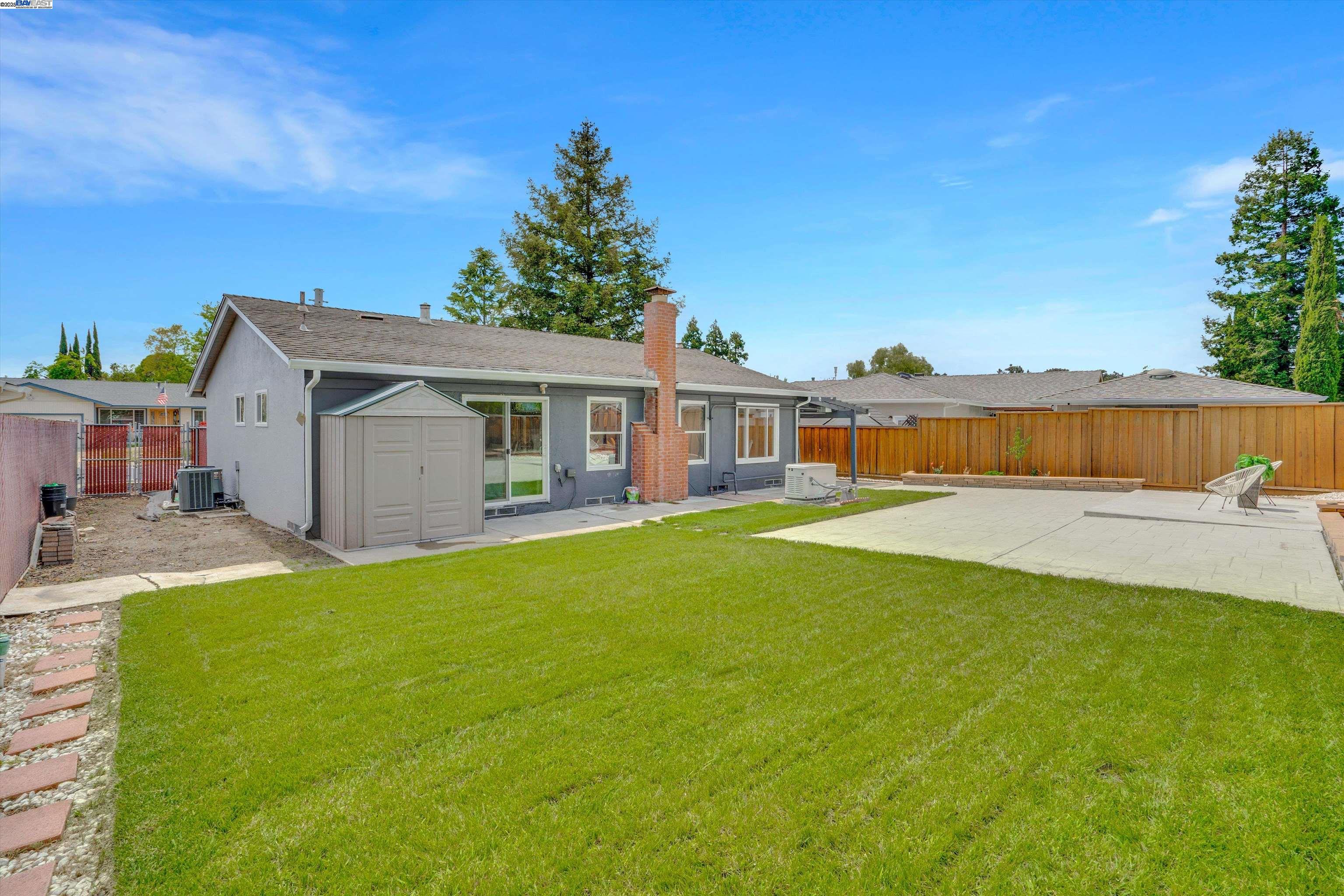 Detail Gallery Image 23 of 40 For 4854 Lantana Ave, Livermore,  CA 94551 - 3 Beds | 2 Baths