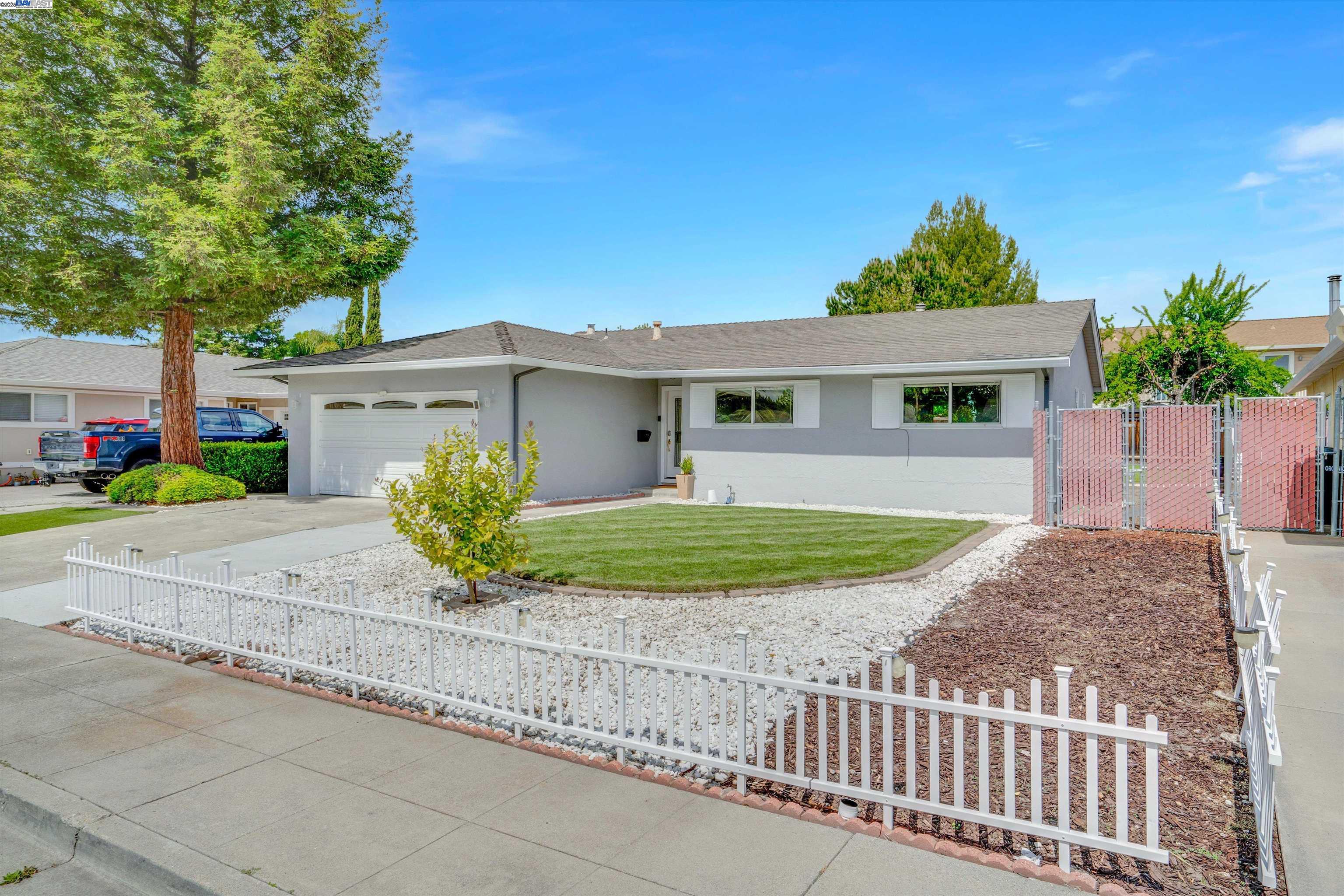 Detail Gallery Image 33 of 40 For 4854 Lantana Ave, Livermore,  CA 94551 - 3 Beds | 2 Baths