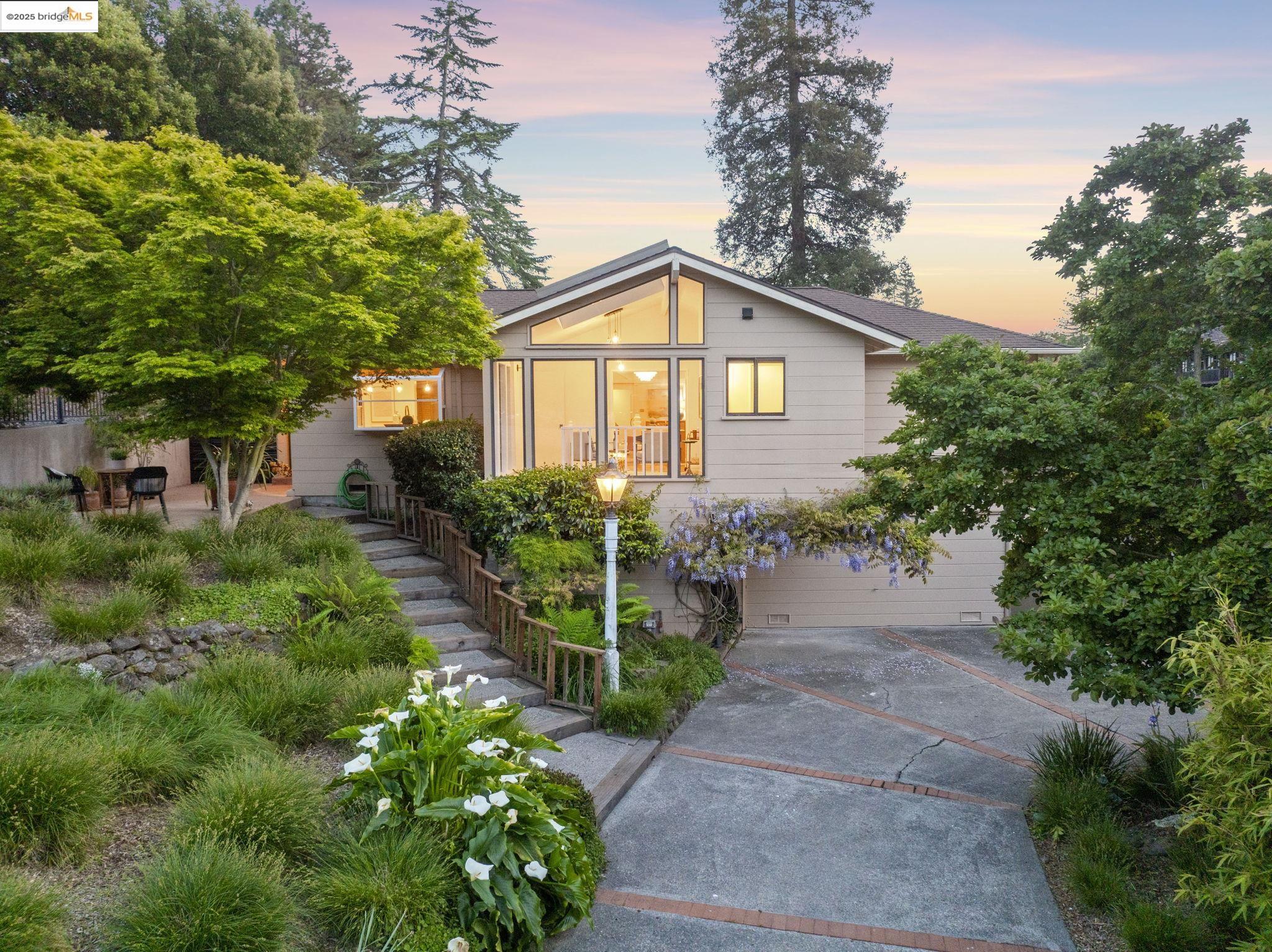 Detail Gallery Image 38 of 39 For 38 La Salle Ave, Piedmont,  CA 94611 - 4 Beds | 3 Baths